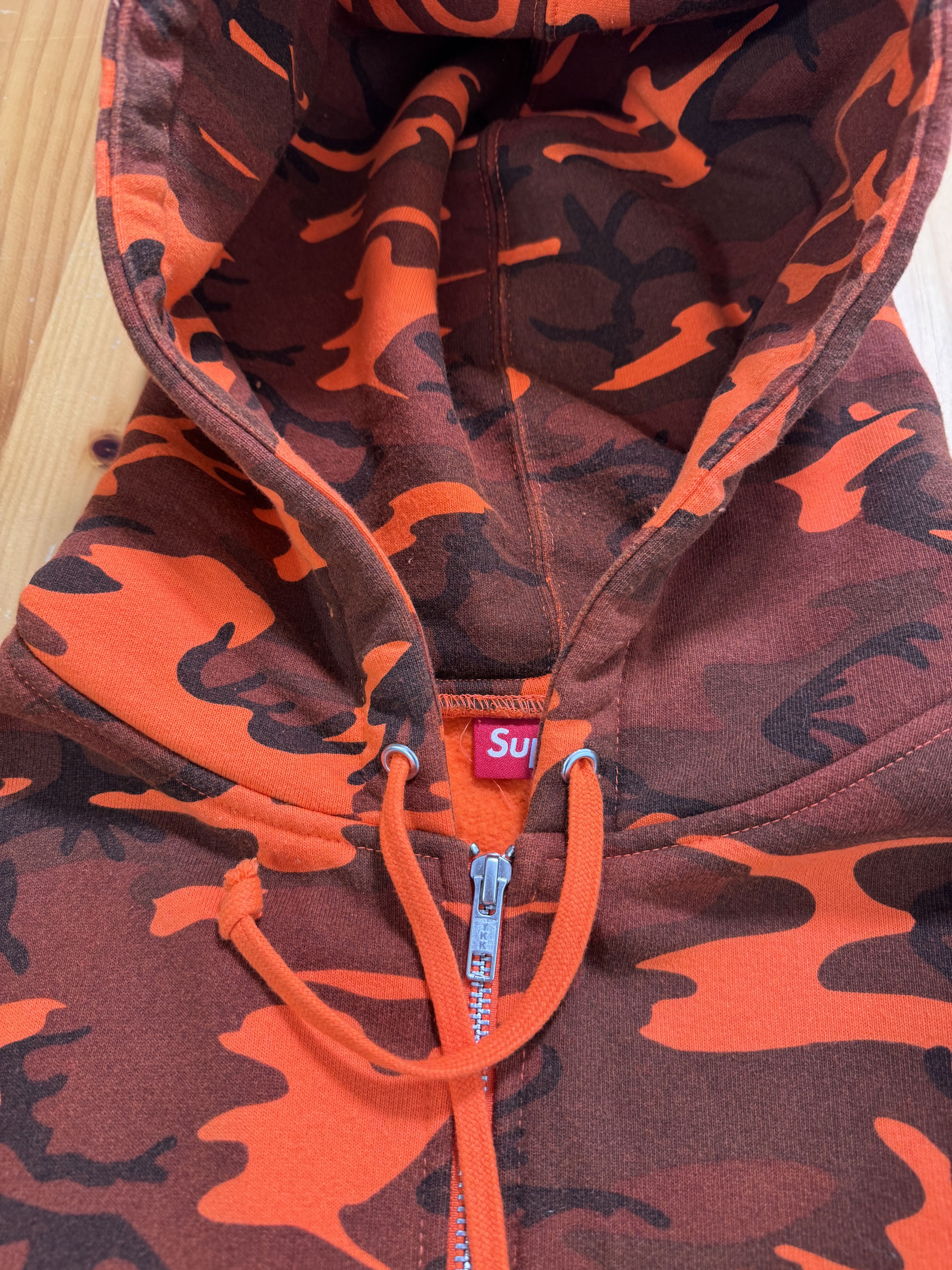 Supreme Supreme Orange Camo Zip Up Hoodie Small Box Logo Size US L / EU 52-54 / 3 - 3 Thumbnail