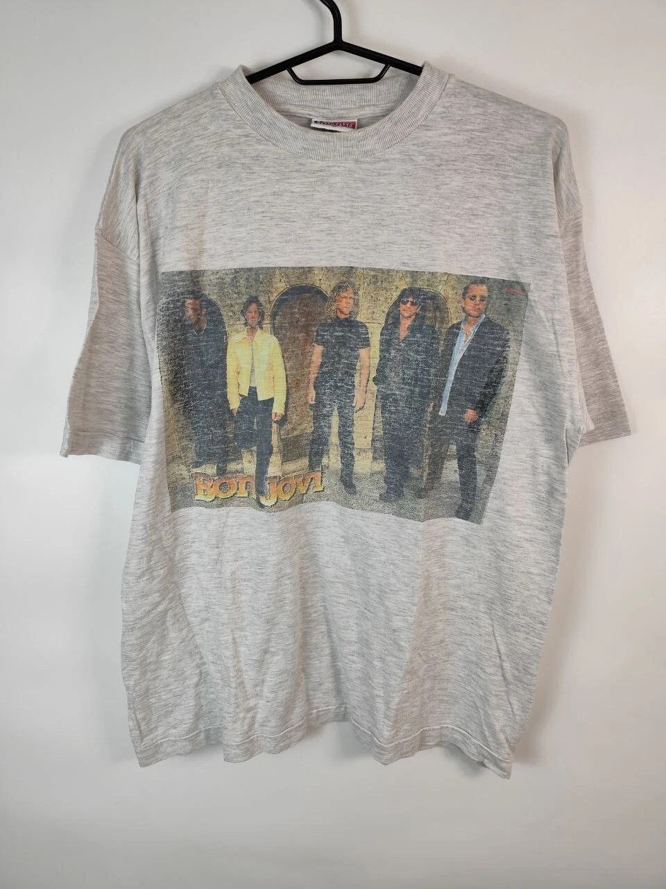 Other Bon jovi vintage 90s T-shirts band tee rock tee Size M Men Size US M / EU 48-50 / 2 - 1 Thumbnail