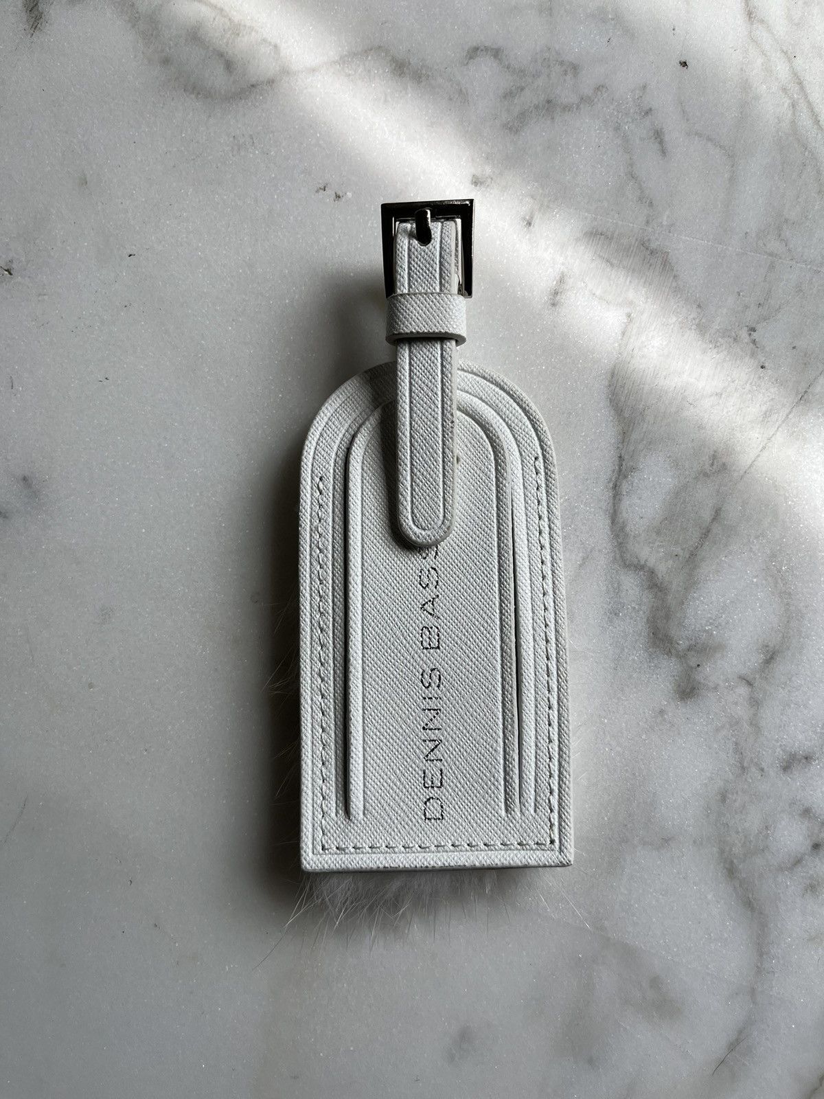 image of Vintage Leather Luggage Travel Tag in White, Men's