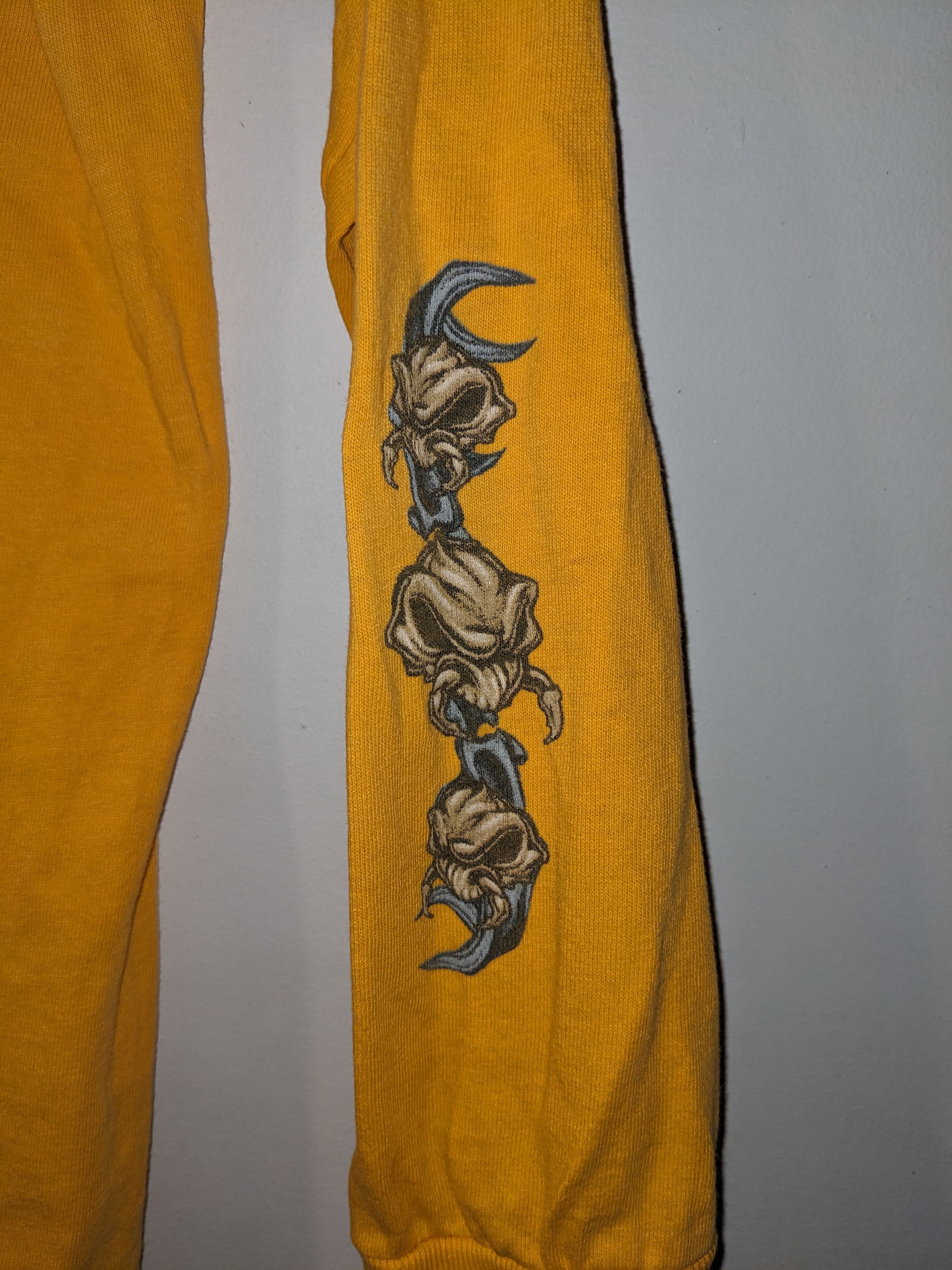 Vintage Vintage Y2K Top Heavy Skull Grunge Kids Small Long Sleeve Size US S / EU 44-46 / 1 - 5 Thumbnail