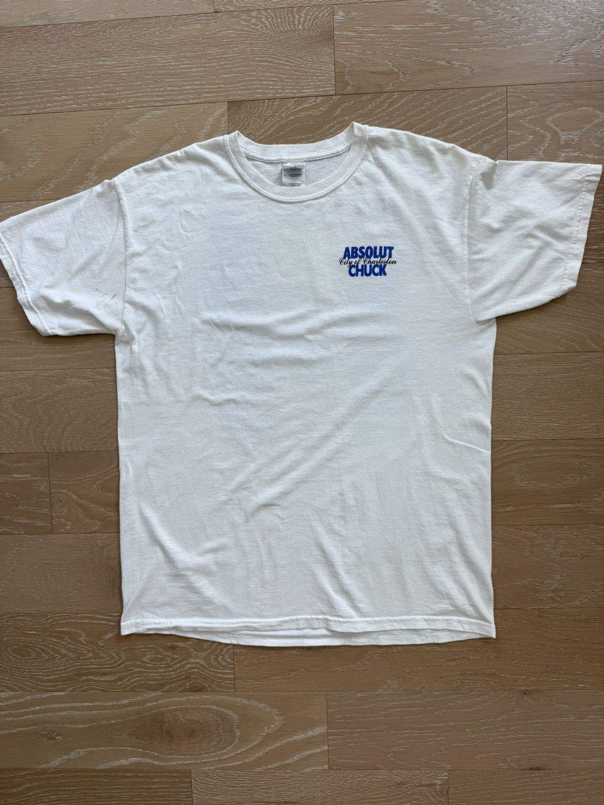 Gildan Absolut Chuck Vodka Charleston NC Parody Shirt Size US L / EU 52-54 / 3 - 10 Thumbnail