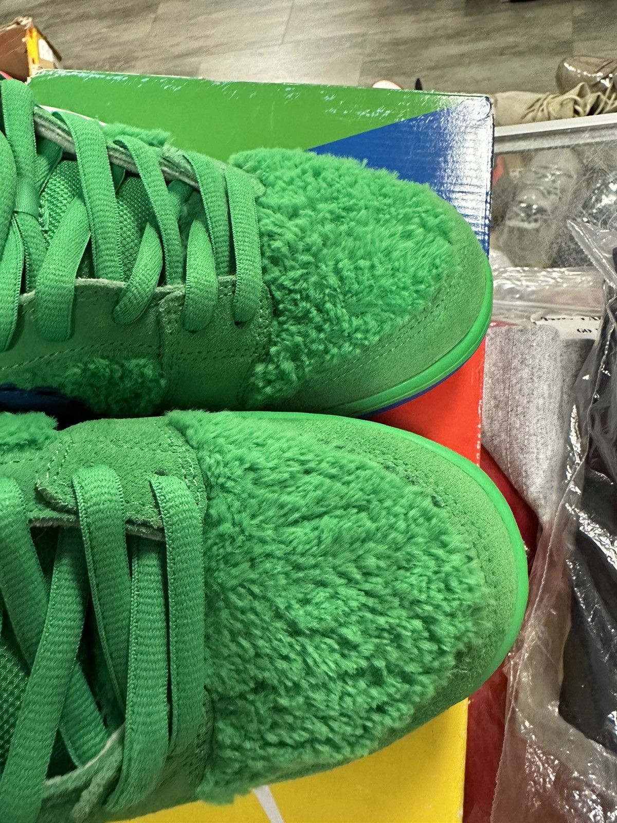 Nike Grateful Dead SB Nike dunk preowned size 10 green Size US 10.5 / EU 43-44 - 13 Thumbnail