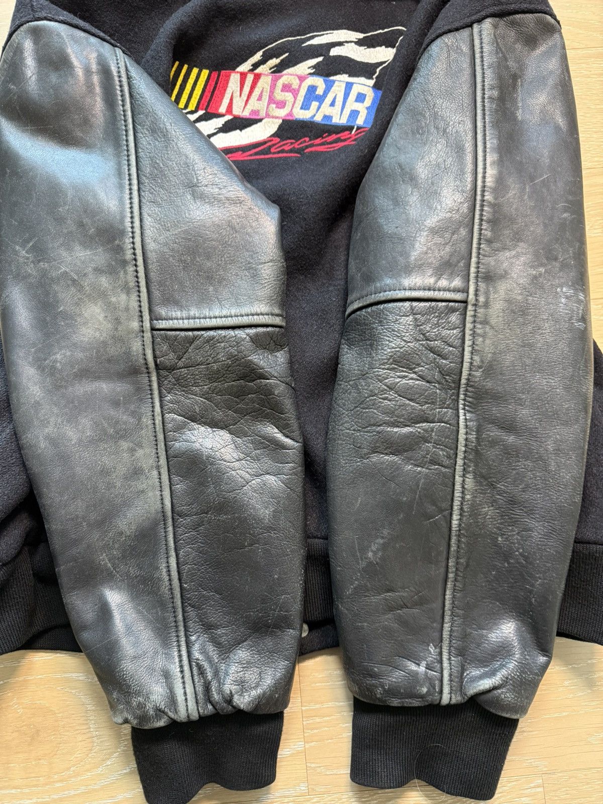 NASCAR Vintage NASCAR Racing Leather & Wool Varsity Jacket Size US L / EU 52-54 / 3 - 13 Thumbnail