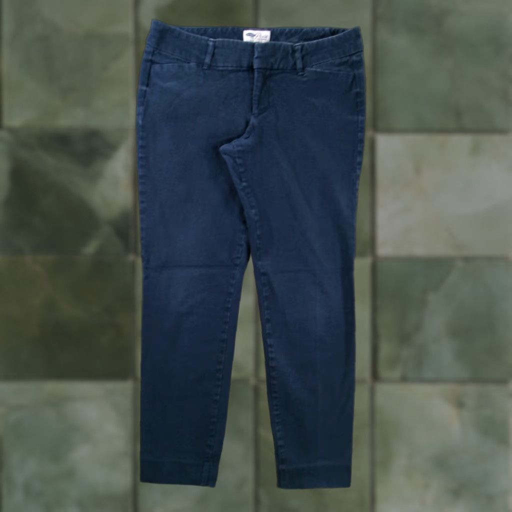 Old Navy VINTAGE Old Navy Pixie Capri Pants Women 4 Navy Blue Flat Front Stretch Regular Inseam 25" Tapered Slim/Capri Womens Size 27" / US 4 / IT 40 - 1 Thumbnail