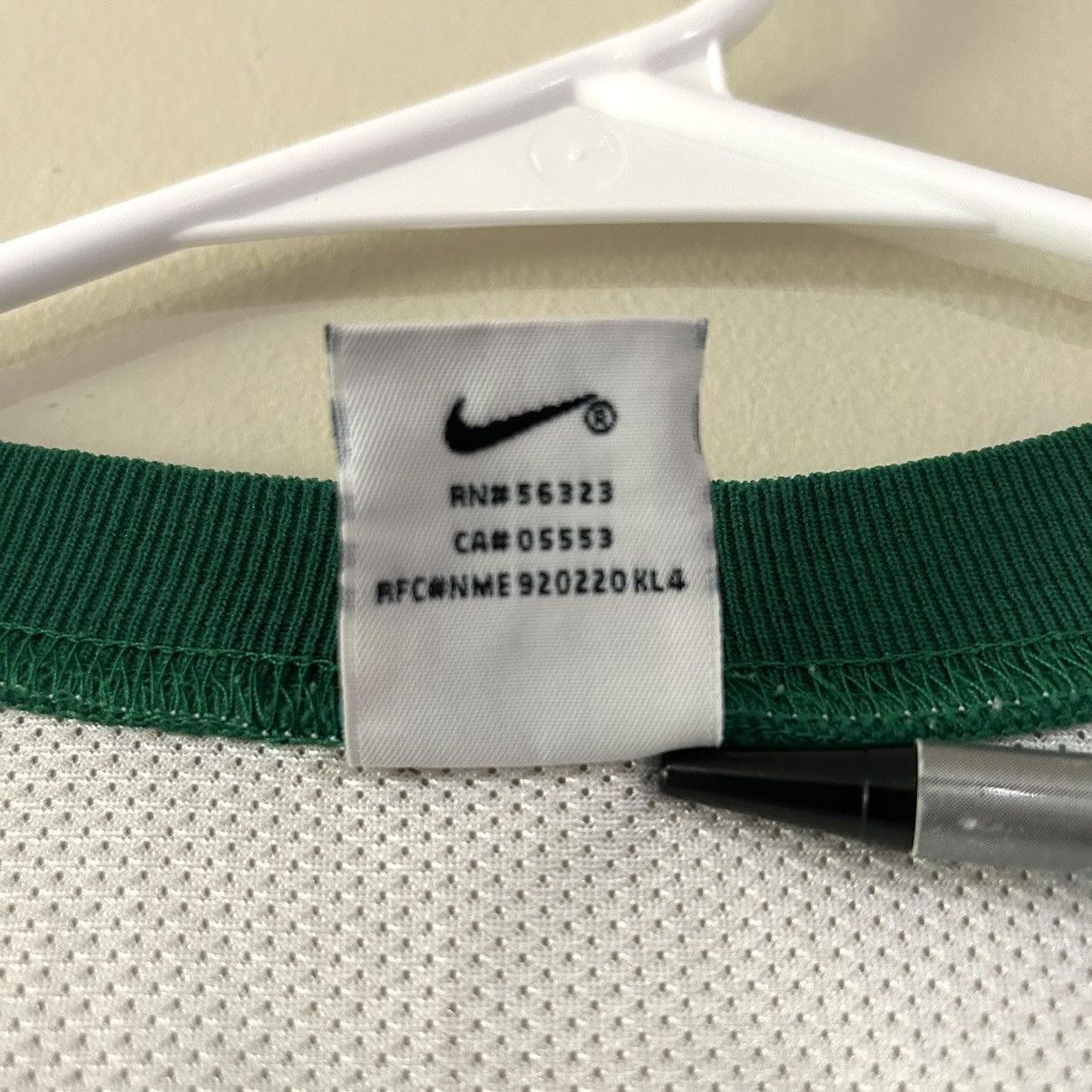 Nike Vintage 1990’s Nike Notre Dame Basketball Jersey Size US L / EU 52-54 / 3 - 7 Thumbnail
