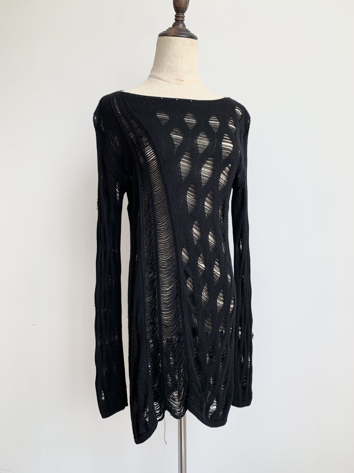 Alexander McQueen Alexander McQueen Distressed Knit Tops Size L / US 10 / IT 46 - 5 Thumbnail