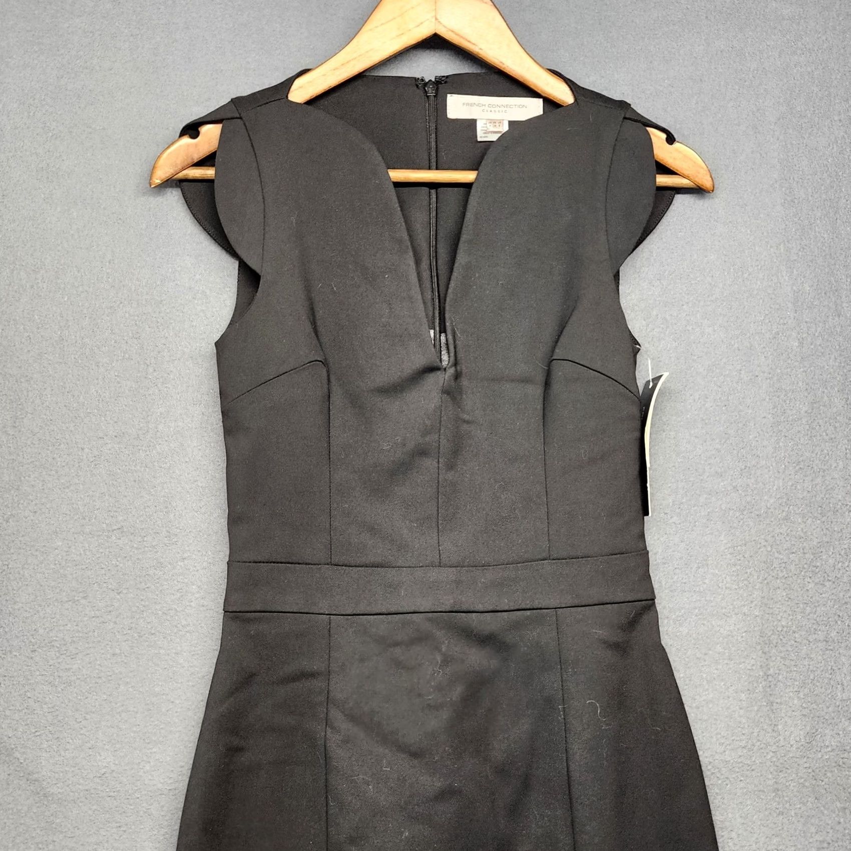 French Connection French Connection Dress Womens 2 Black Classic Sheath Cap Sleeve Workwear NWT Size XS / US 0-2 / IT 36-38 - 7 Thumbnail