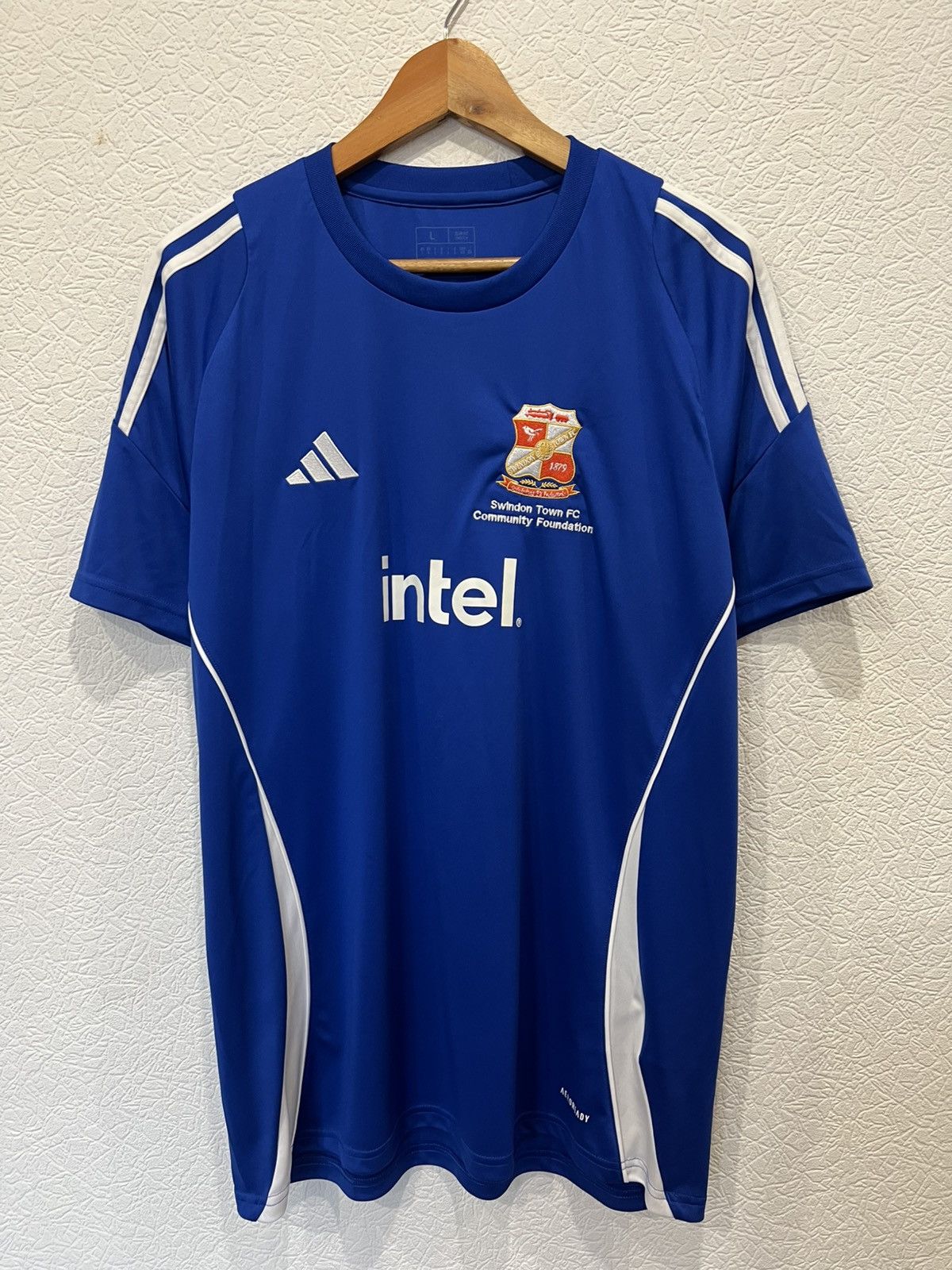 Adidas Adidas Swindon Town Soccer Jersey Shirt Mens Size US L / EU 52-54 / 3 - 1 Thumbnail