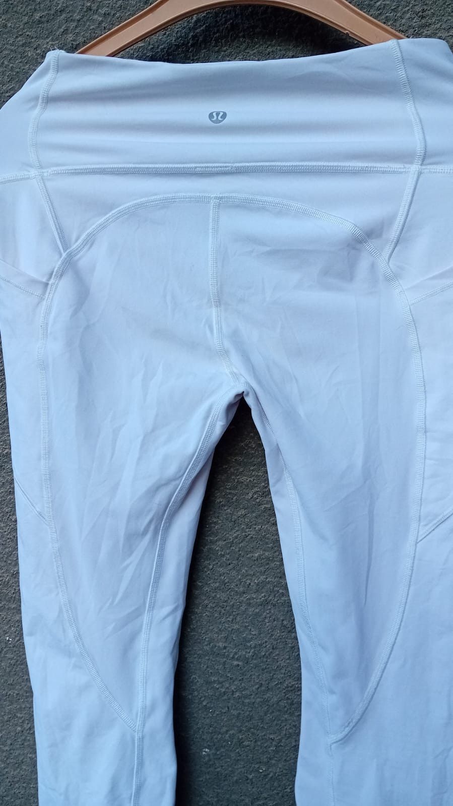 Lululemon Lululemon Align High-Rise White Yoga Pant sz 6 Size 28" / US 6 / IT 42 - 6 Thumbnail