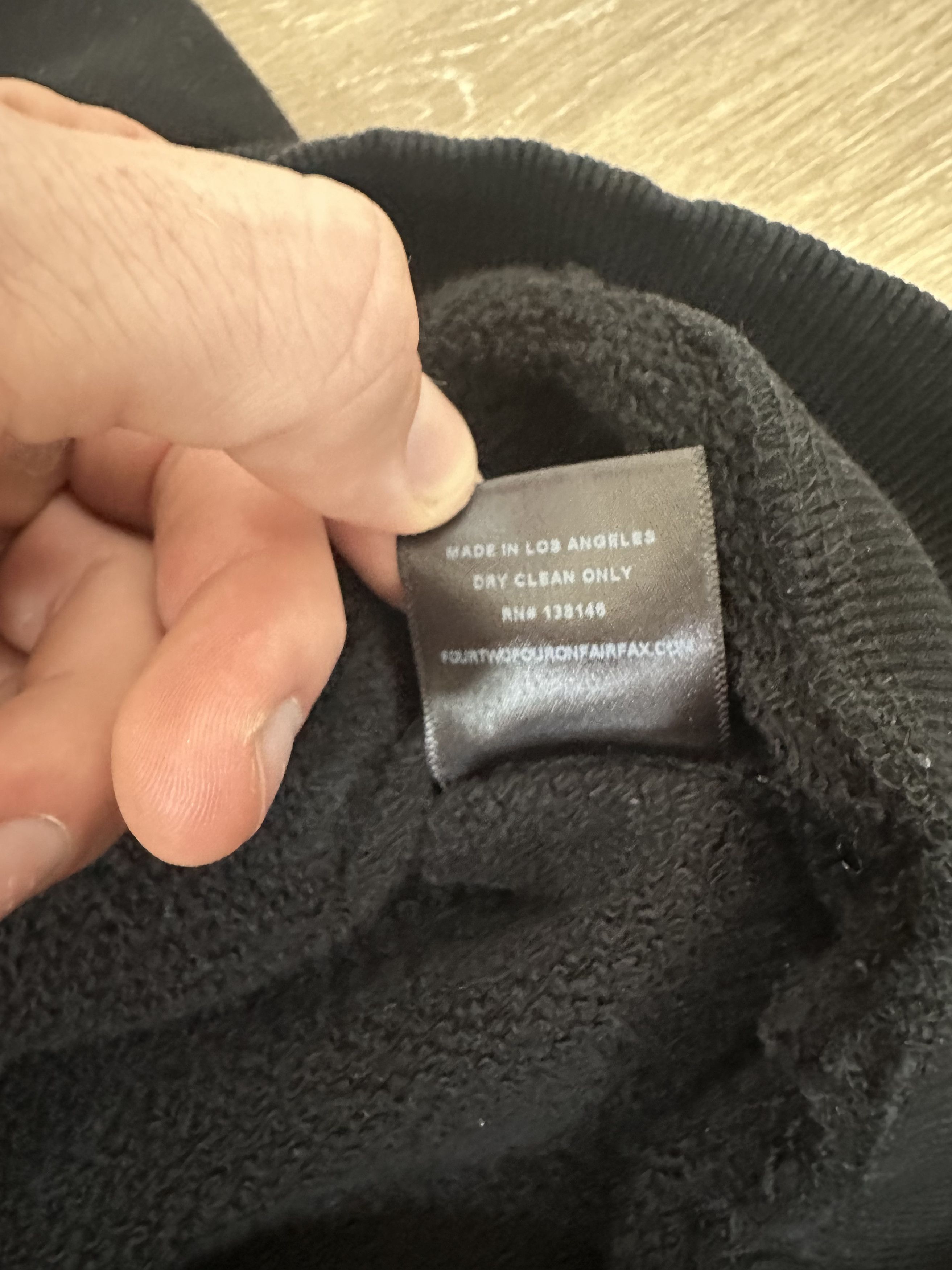 424 424 we're here to help hoodie Size US XL / EU 56 / 4 - 5 Thumbnail