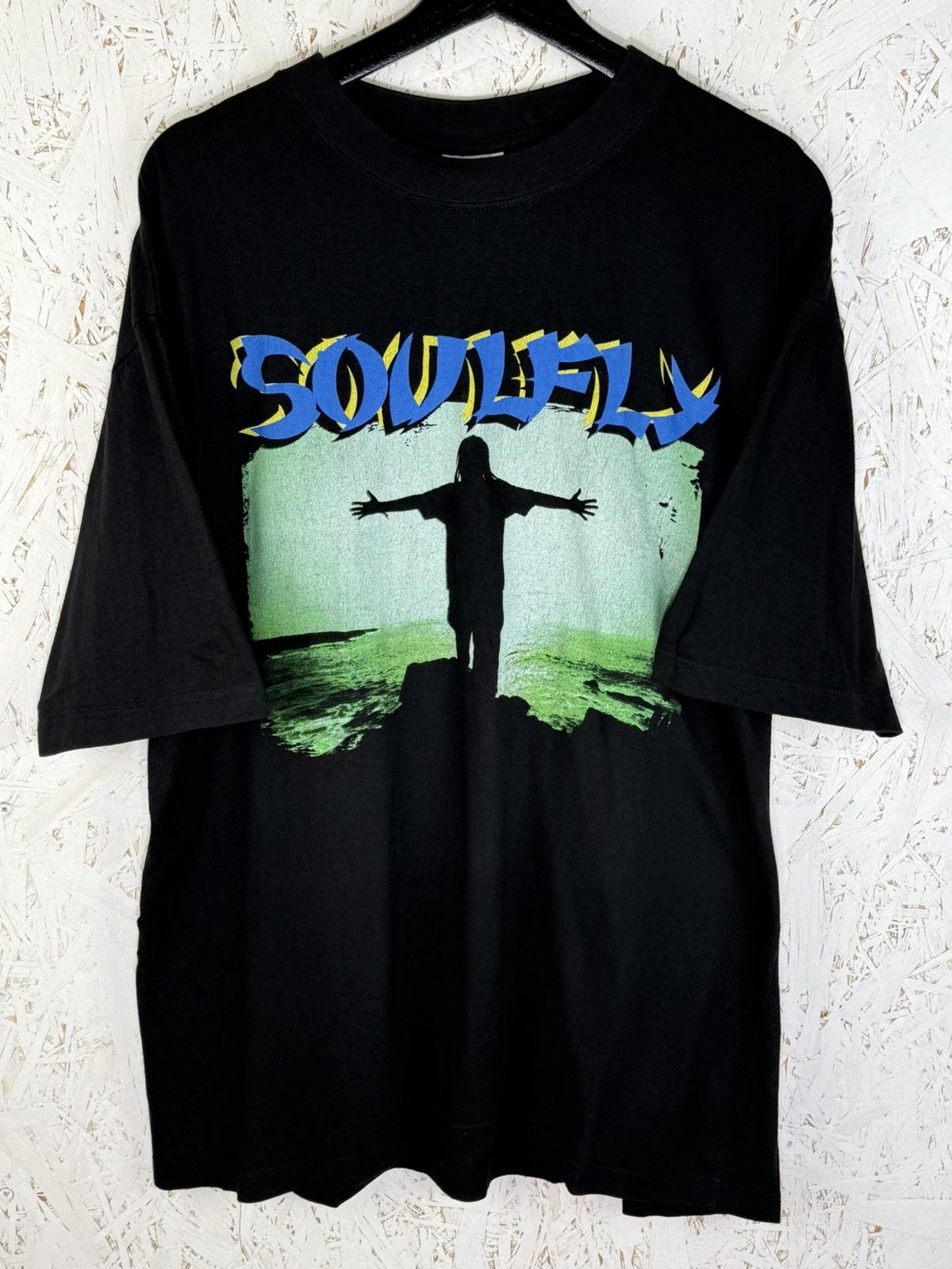 Band Tees 90s Vintage Soulfly 1998 Blue Grape Metal Band T-Shirt XXL Size US XXL / EU 58 / 5 - 1 Thumbnail