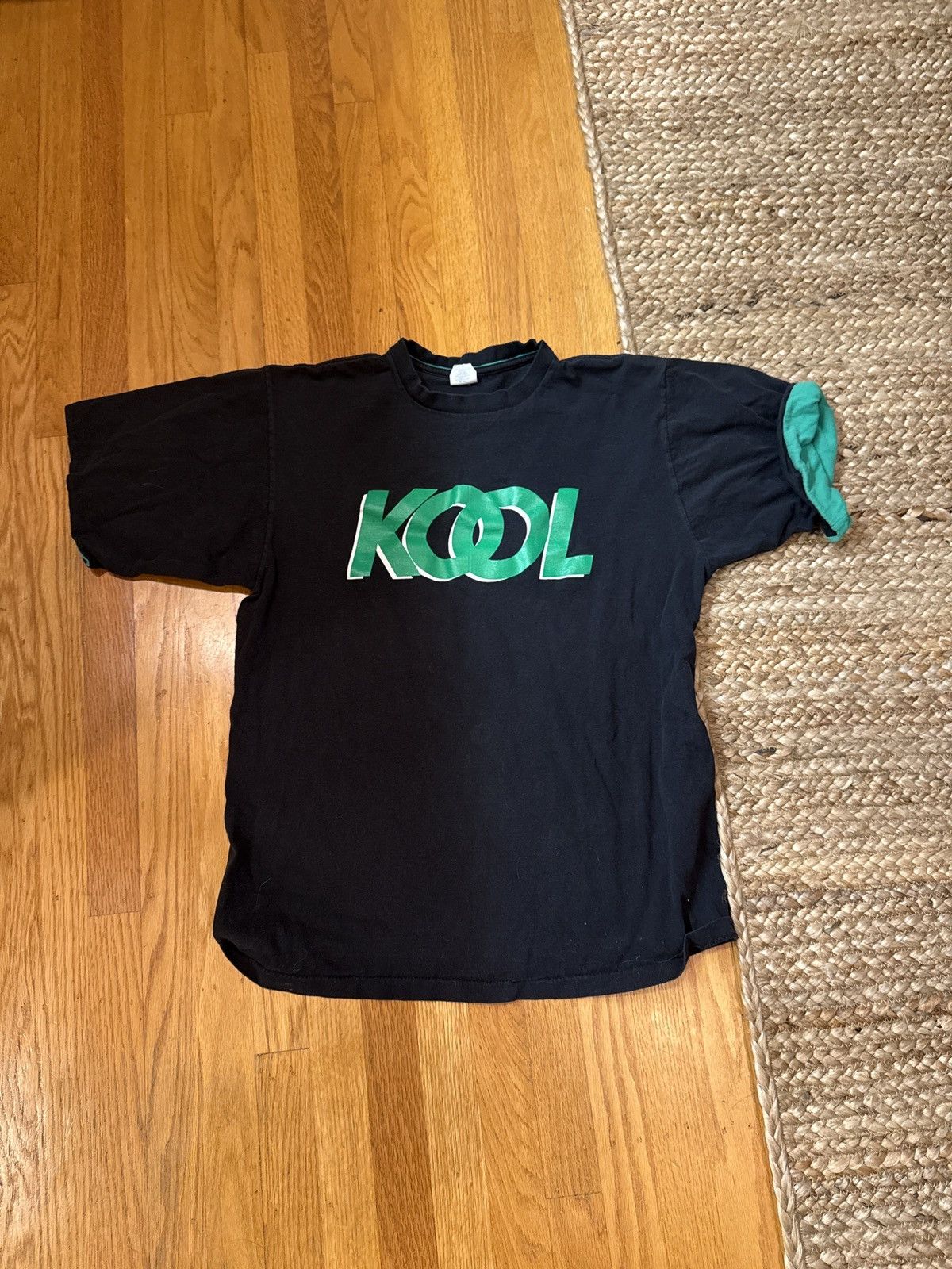 Other KOOL Graphic T-Shirt – Vintage Streetwear Tee (Size M) Size US M / EU 48-50 / 2 - 1 Thumbnail