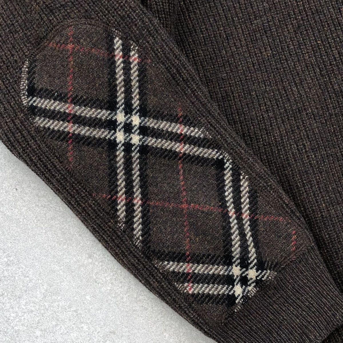 Burberry Burberry London Nova Check Elbow Patch Wool Sweatshirts Size US M / EU 48-50 / 2 - 6 Thumbnail