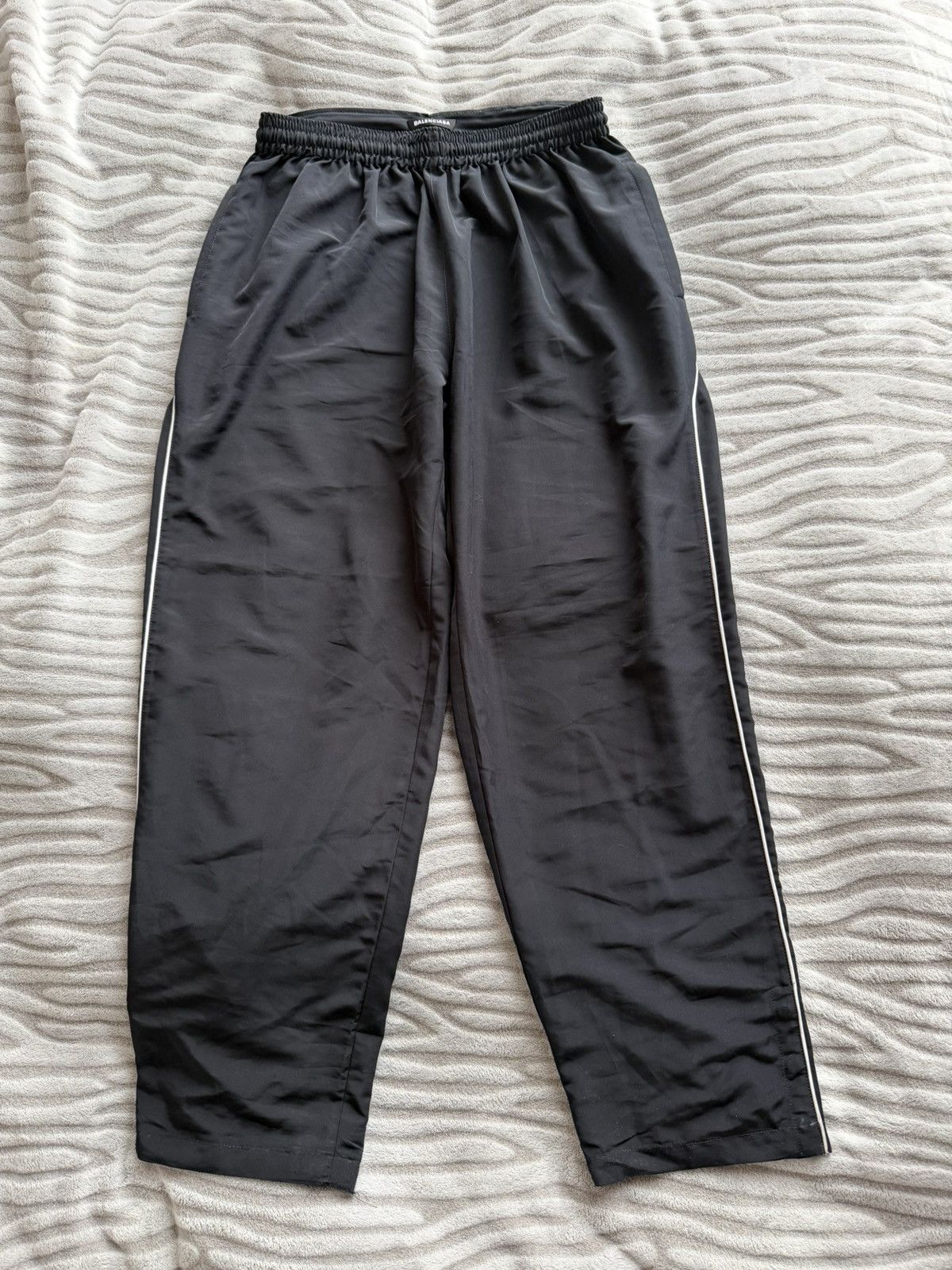 Balenciaga Balenciaga sample Fall20 tracksuit pants Size US 30 / EU 46 - 1 Thumbnail