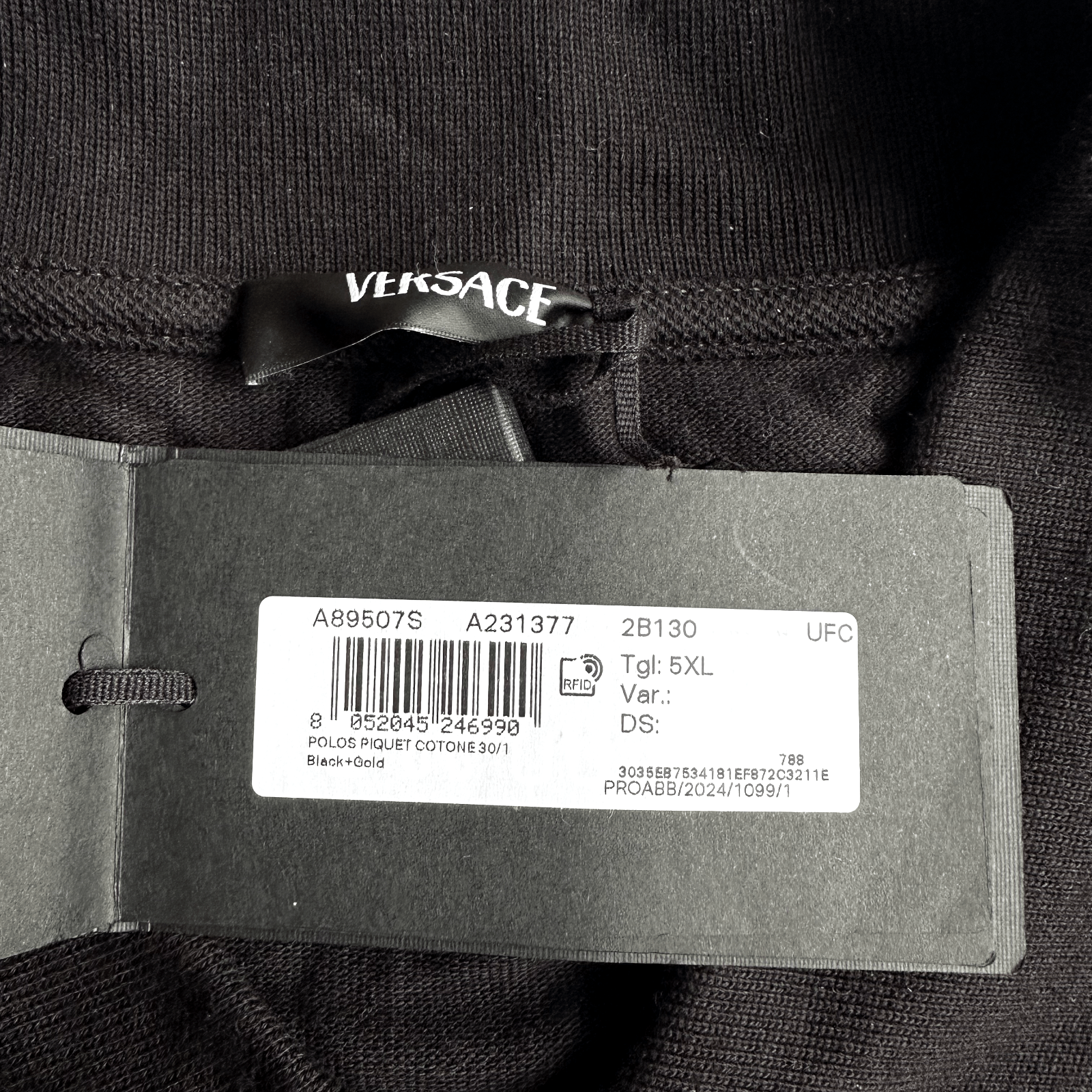 Versace Versace Black Polo With Medusa Head on Right Chest Size XL Size US XL / EU 56 / 4 - 2 Thumbnail