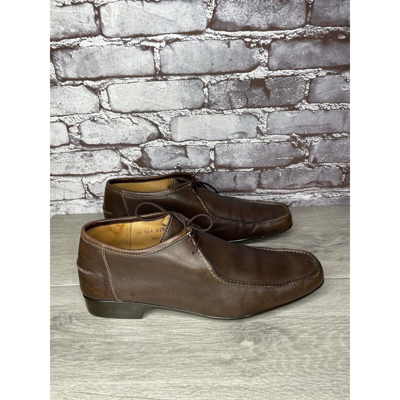 J.M. Weston J.M. WESTON Brown Leather 629 CHUKKA Dress Shoes Men’s Sz 10 Size US 11 / EU 44 - 21 Thumbnail
