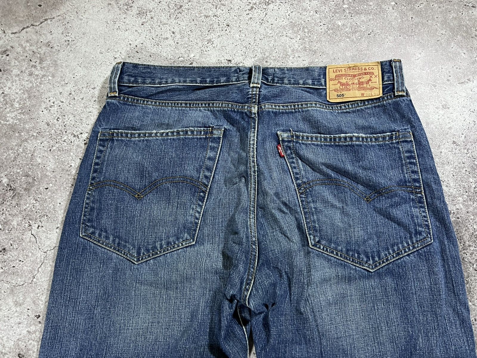 Levi's Vintage Levis Bootcut 505 Jeans Light Blue Faded Distressed Size US 36 / EU 52 - 7 Thumbnail