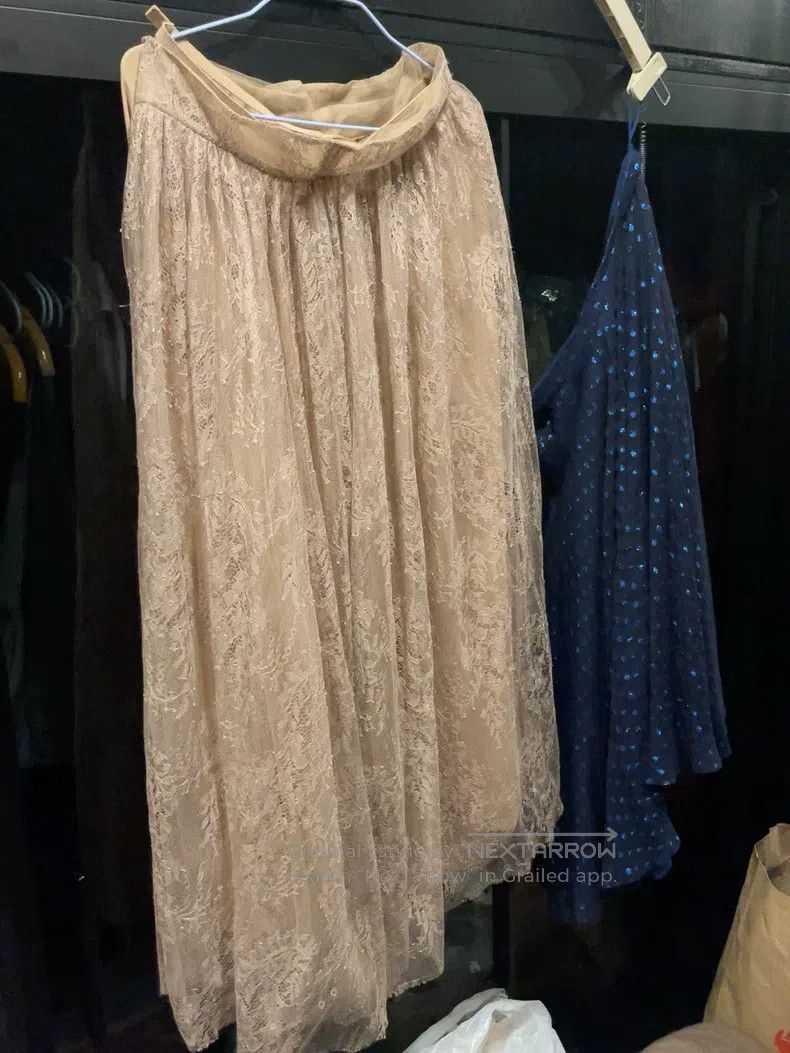 Valentino Valentino Light coffee lace gauze skirt Size S / US 4 / IT 40 - 1 Thumbnail