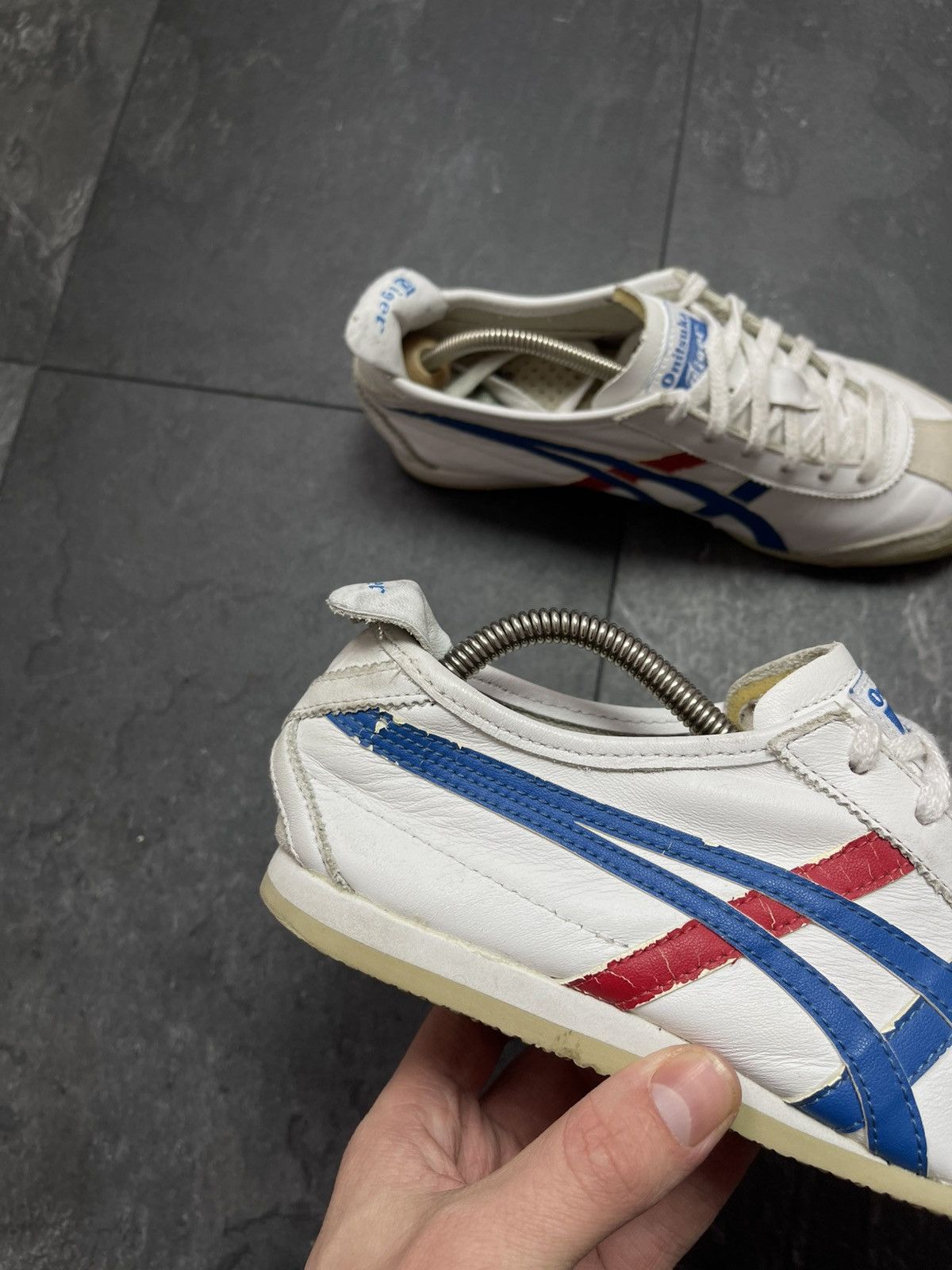 Asics × Streetwear × Vintage Vintage asics onitsuka tiger kill bill low top sneakers Size US 6 / EU 39 - 2 Thumbnail