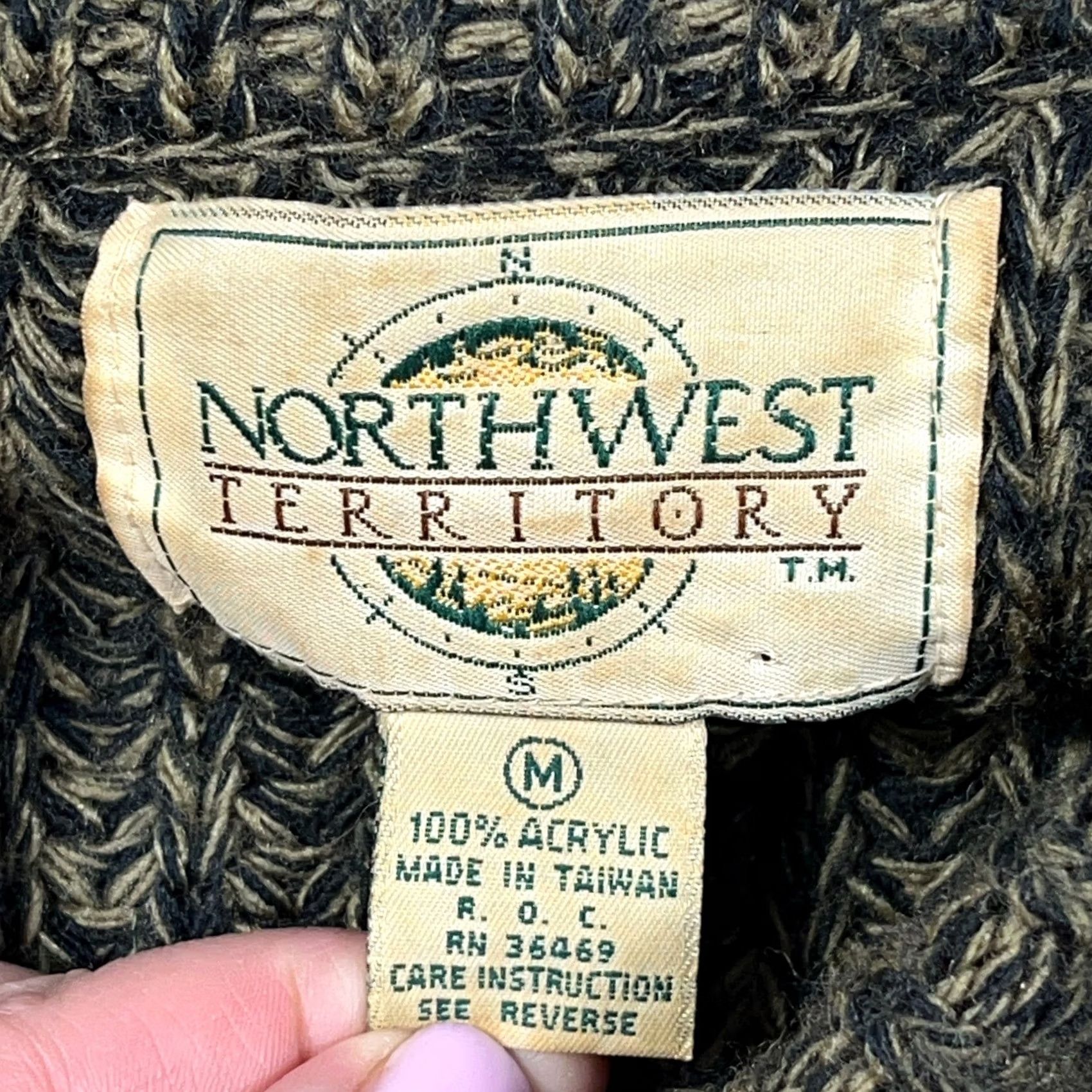 Vintage Vintage Northwest Territory Sweater Women Medium Brown Chunky Knit 90s Pullover Size M / US 6-8 / IT 42-44 - 4 Thumbnail