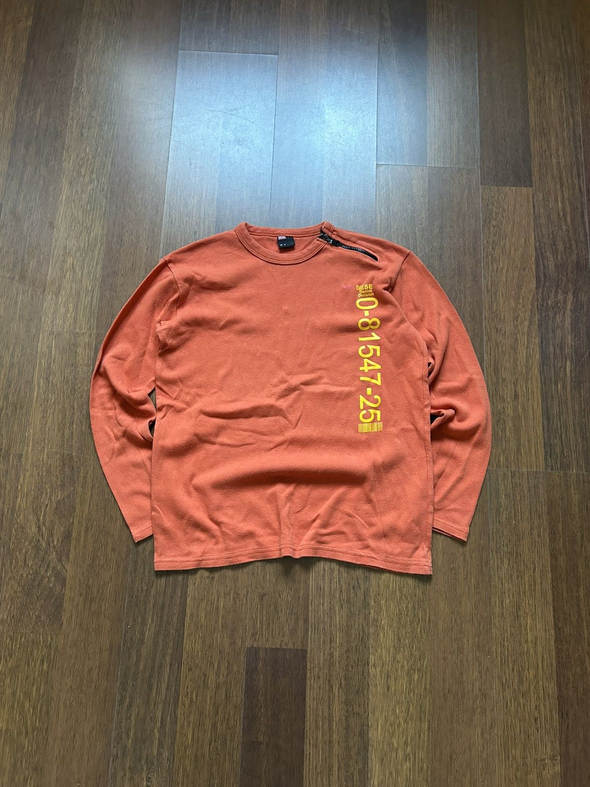 Diesel Vintage 00s Diesel LongSleeve Tee Streetwear Style Y2K Sz M Size M / US 6-8 / IT 42-44 - 1 Thumbnail
