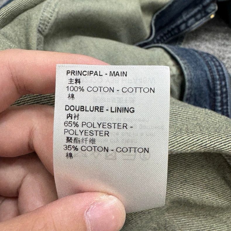 Louis Vuitton Louis Vuitton Embossed, presbyopic, washed, used lumberjac Size US M / EU 48-50 / 2 - 4 Thumbnail