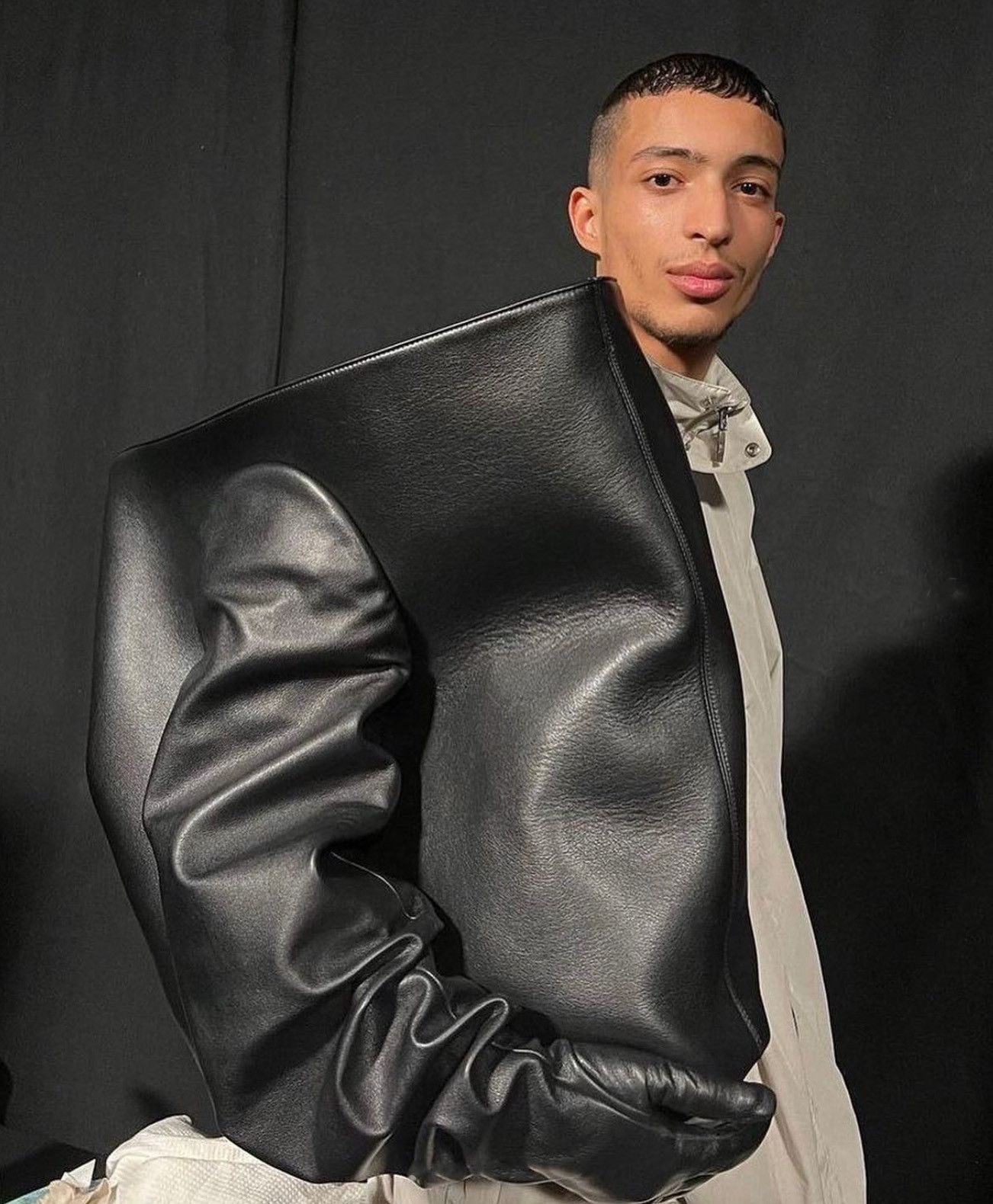 Balenciaga Balenciaga glove bag Size ONE SIZE - 6 Thumbnail