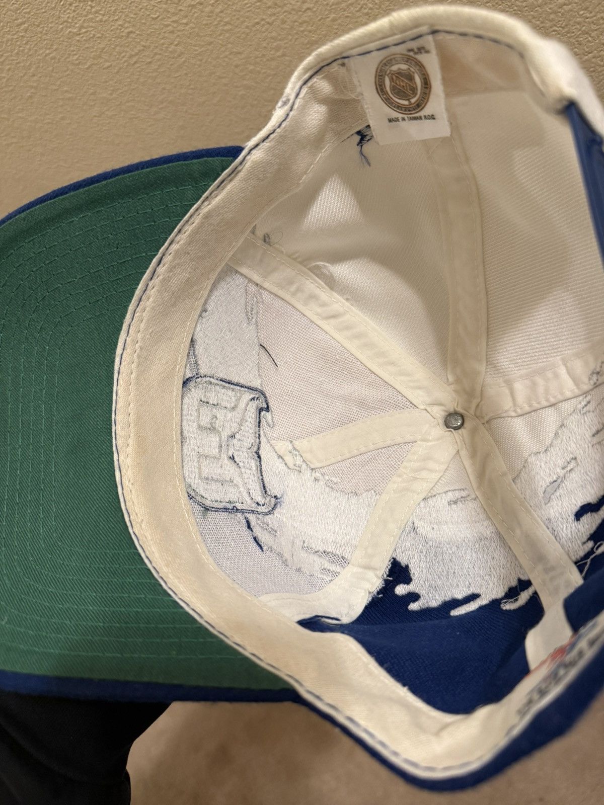 Logo 7 × NHL × Vintage Rare Vintage Hartford Whalers Logo 7 Splash SnapBack Size ONE SIZE - 4 Thumbnail