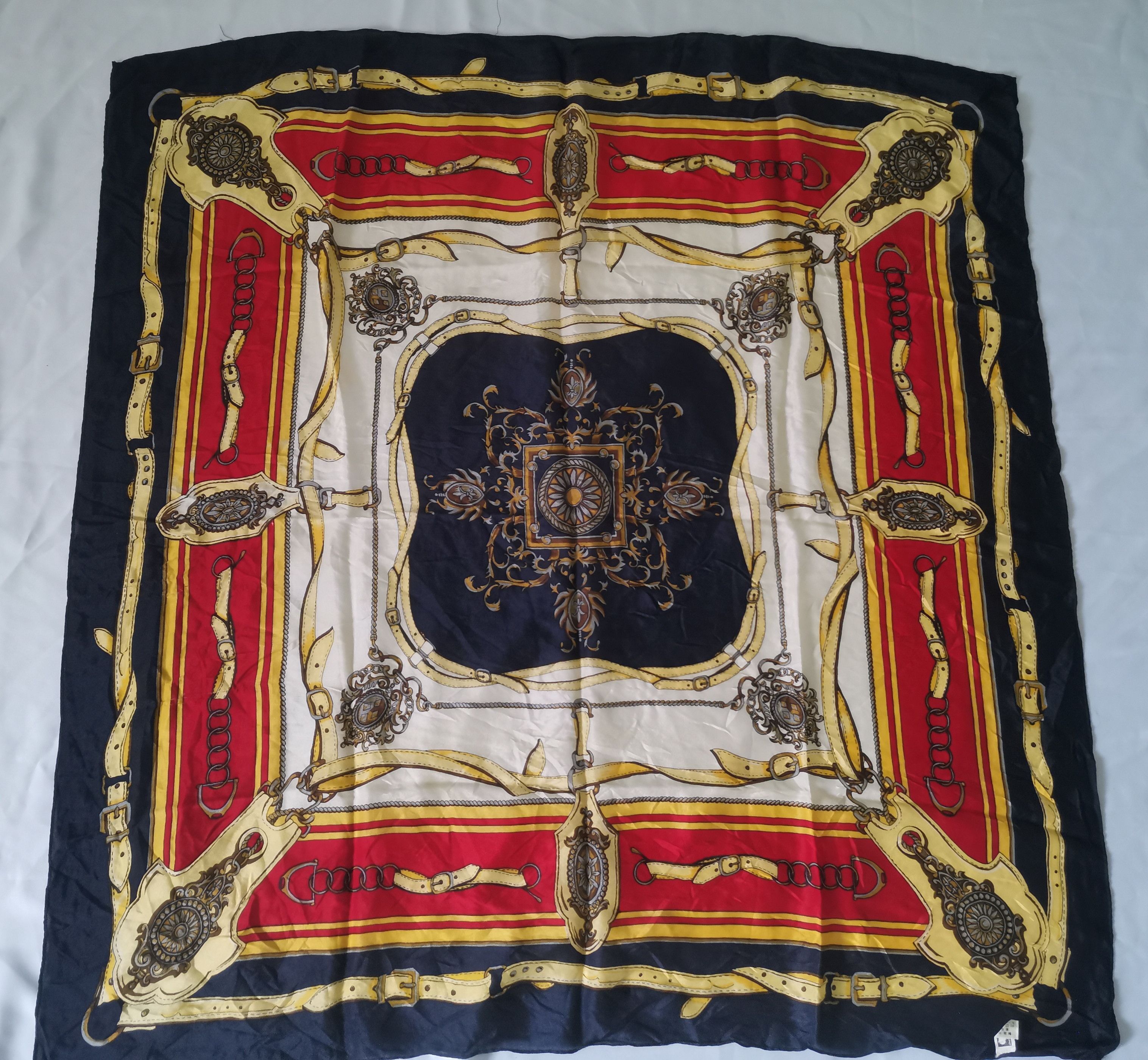 Designer × Vintage Rare vintage luxury scarves nice design Size ONE SIZE - 2 Thumbnail