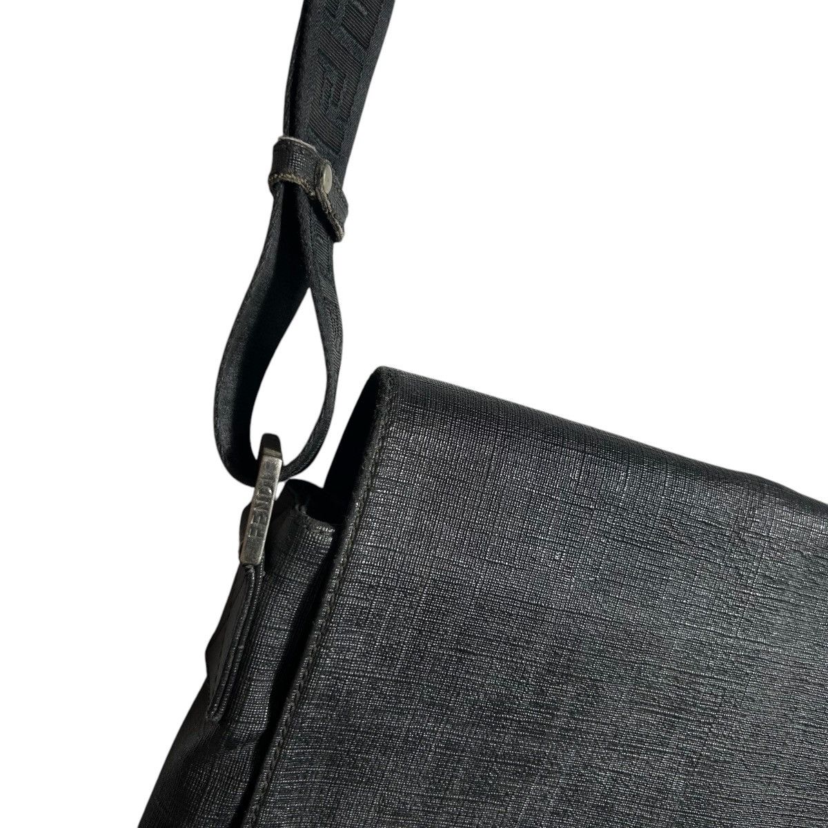 Fendi Fendi Monogram Leather Messenger Bag Size ONE SIZE - 7 Thumbnail