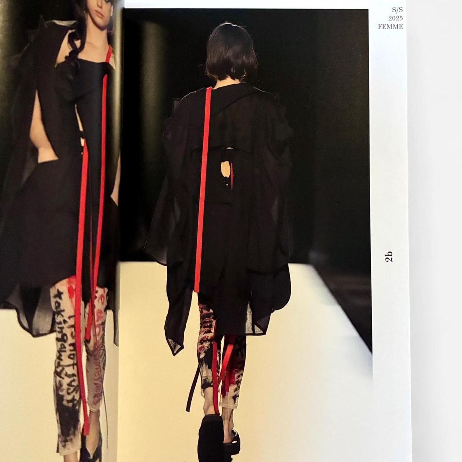 Japanese Brand × Yohji Yamamoto Yohji Yamamoto 2025 spring summer FEMME look Book Size ONE SIZE - 3 Thumbnail