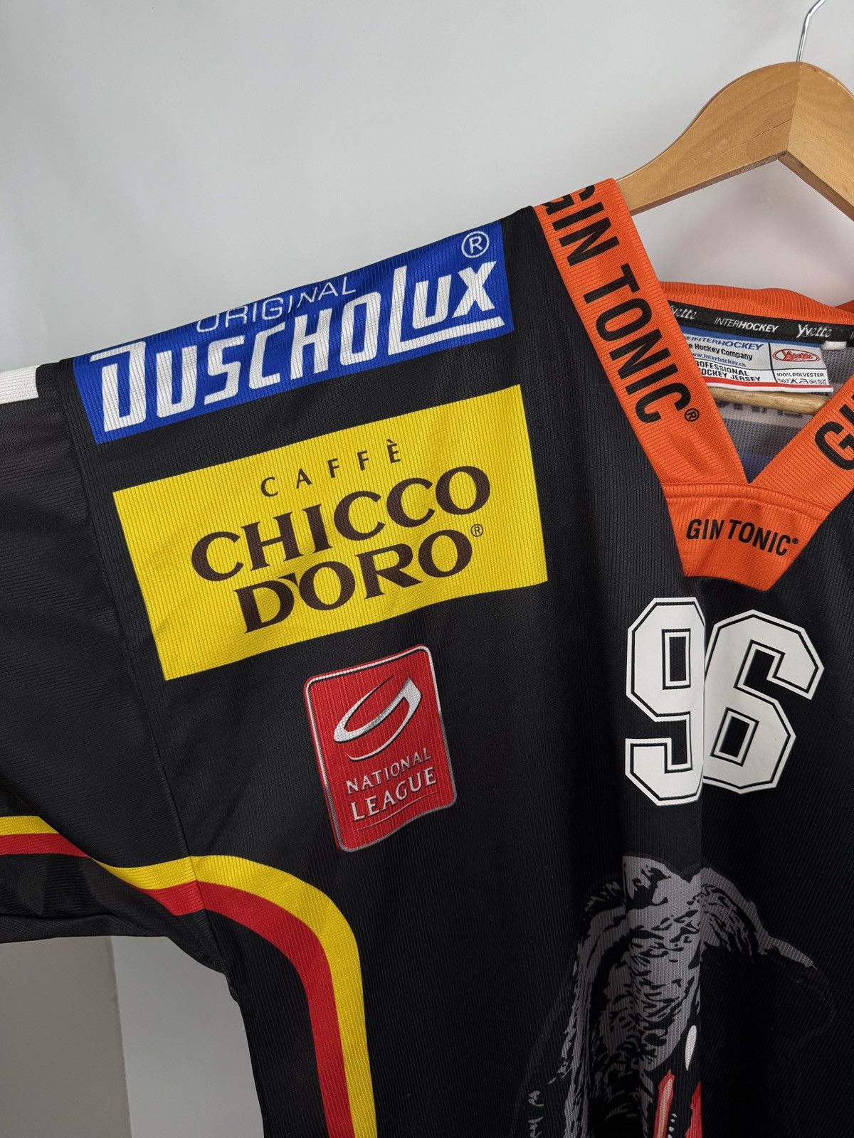 NHL 🇨🇭 2009 SC Bern #96 DUBE Switzerland Hockey Jersey Peugeot Size US L / EU 52-54 / 3 - 4 Thumbnail