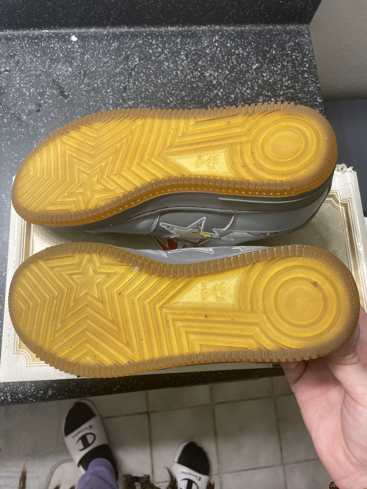 Bape × Kaws BAPE X KAWS STAS SIZE 9.5 Size US 9.5 / EU 42-43 - 8 Thumbnail