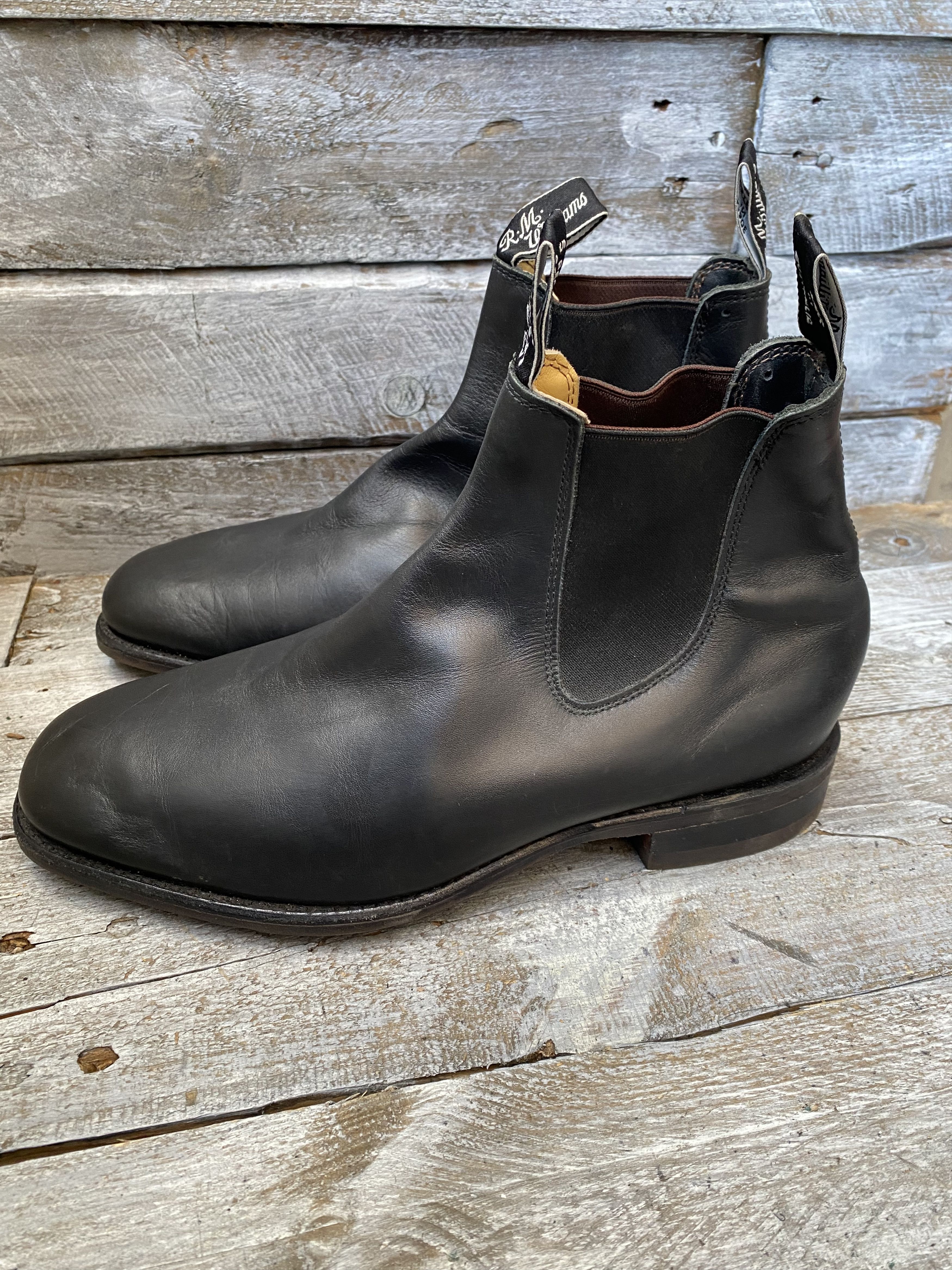 R.M. Williams Rm williams crafmanship chelsea black leather boots sz 43 Size US 10 / EU 43 - 8 Thumbnail