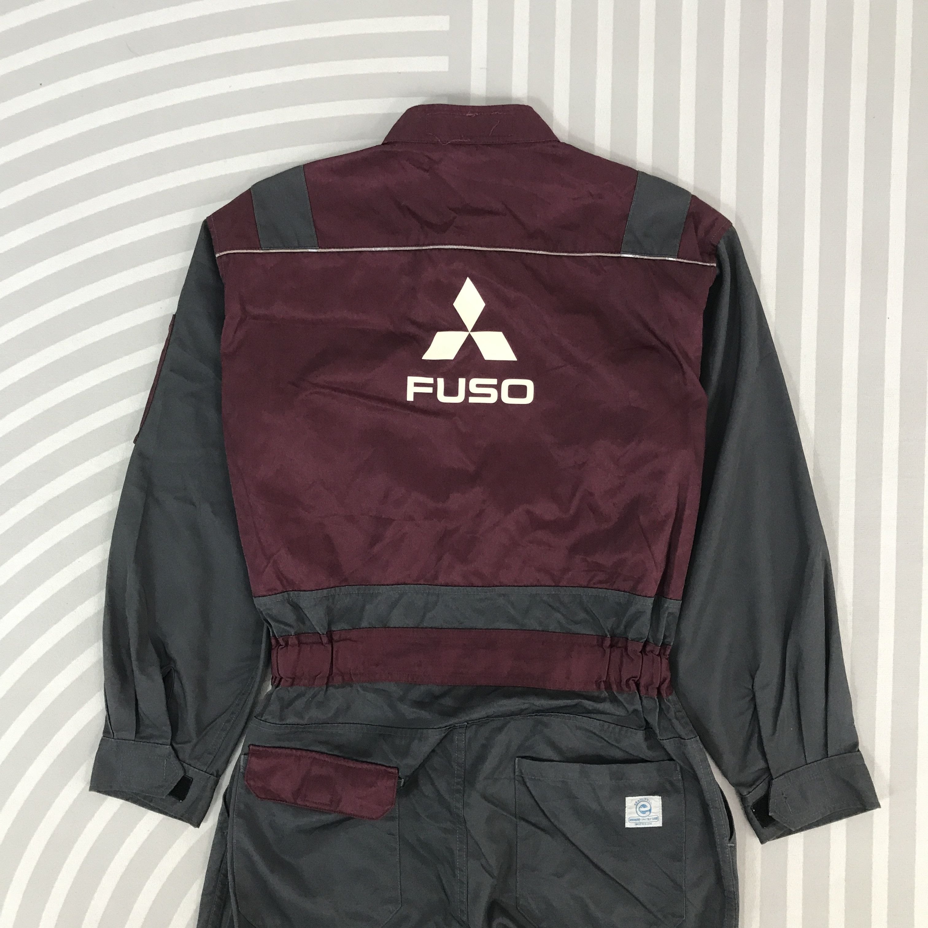Sports Specialties Vintage Mitsubishi Fuso track Racing Coverall Jacket Size US M / EU 48-50 / 2 - 5 Thumbnail