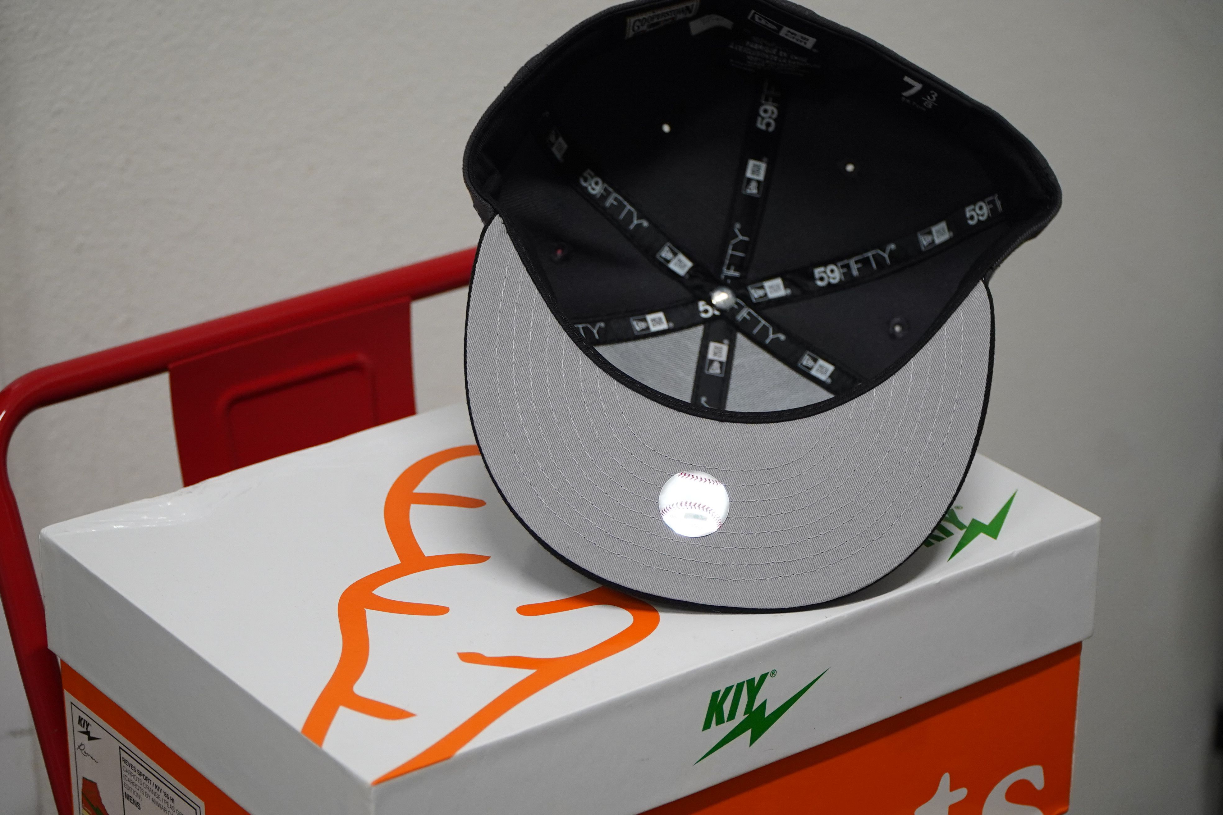 Capsule × MLB × New Era Anaheim Angels Capsule Hats Trippy Angels 2.0 - 7 3/8 Size ONE SIZE - 3 Thumbnail