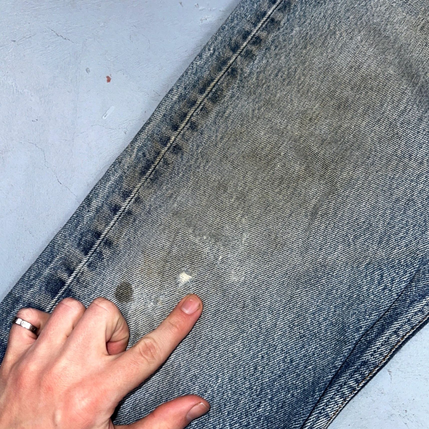 Levi's Levi's 501 Jeans Vintage Y2K Mexico Straight Levi's 501 Series 34x33 90s Medium Blue Denim Men's Jeans Size US 34 / EU 50 - 4 Thumbnail