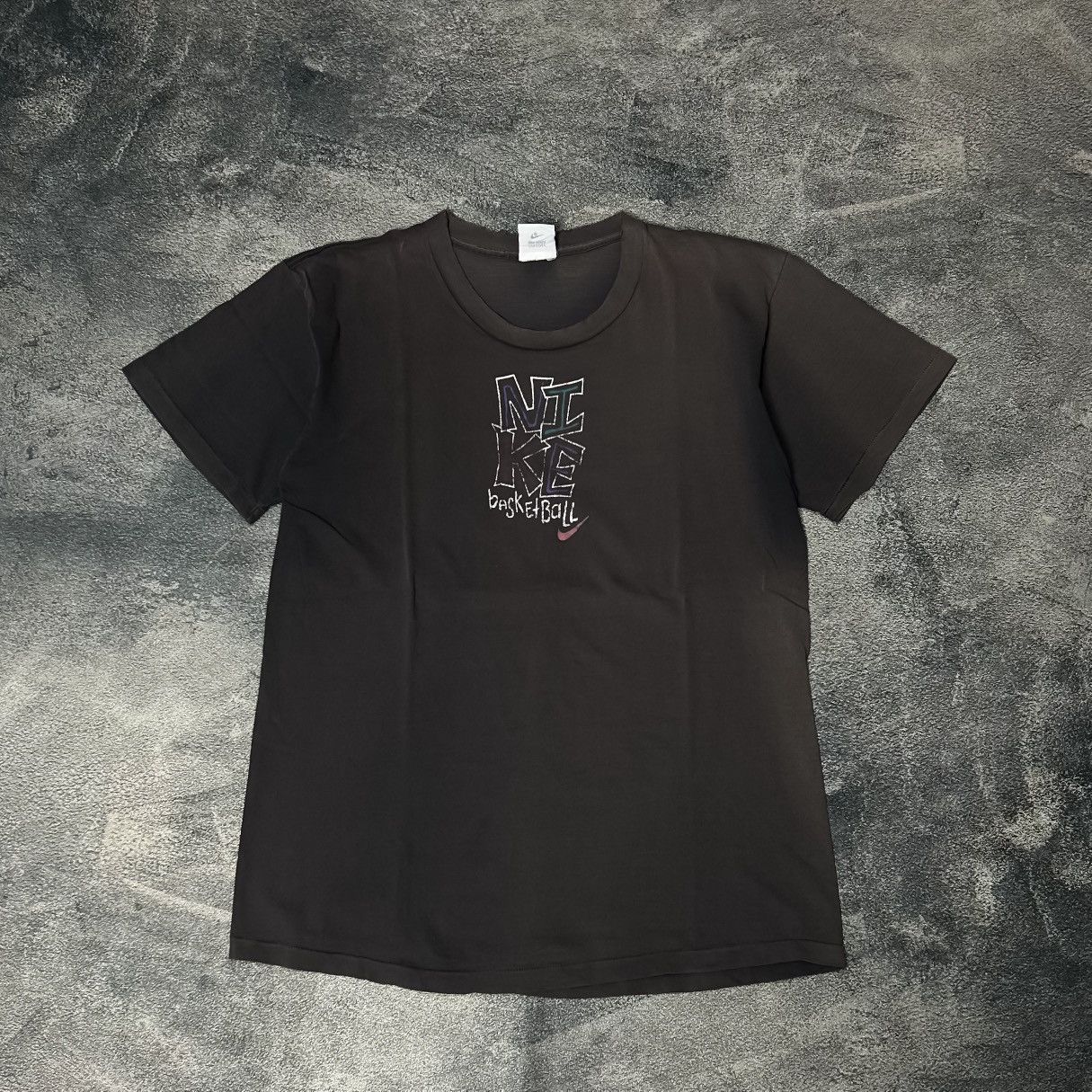 Nike Vintage Nike BasketBall Tee Size US M / EU 48-50 / 2 - 2 Thumbnail