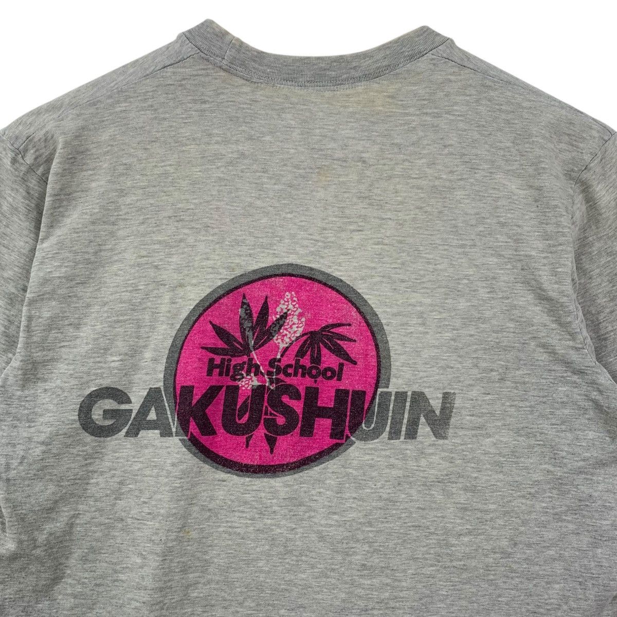 Vintage Vintage 90s GAKUSHUIN HIGH SCHOOL Japan Short Sleeve Tshirt Size US S / EU 44-46 / 1 - 2 Thumbnail