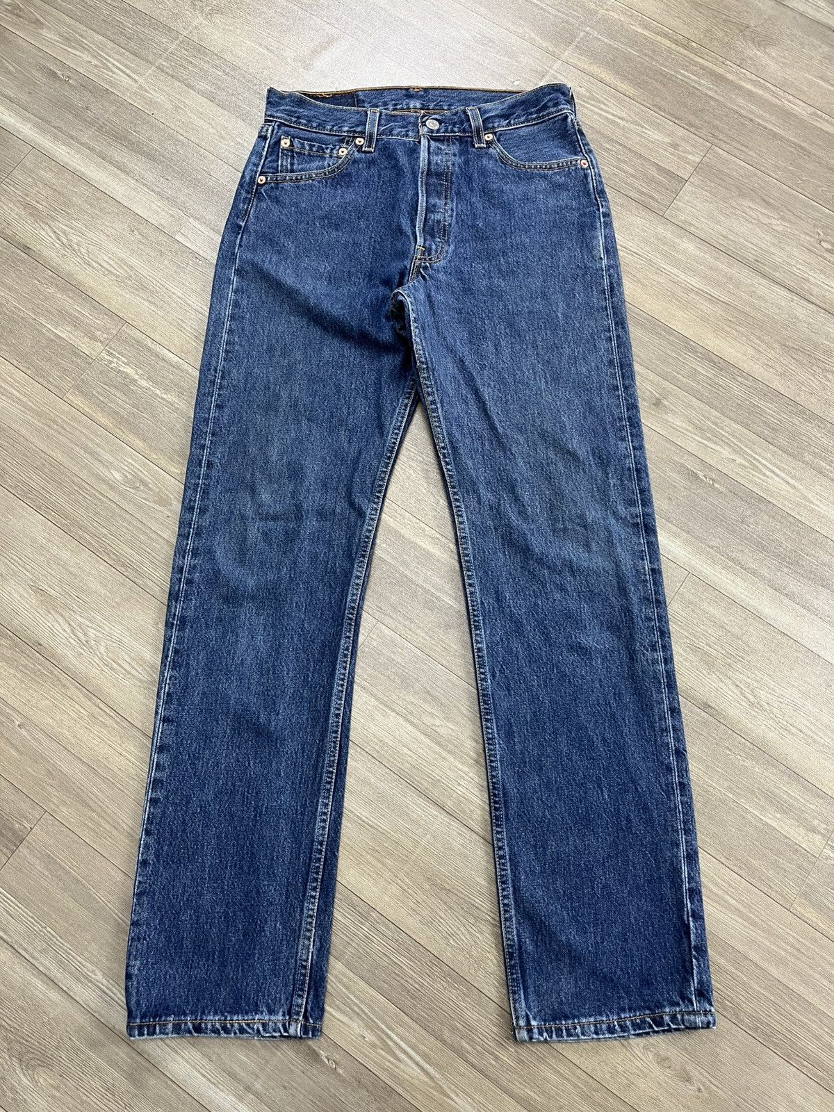 Levi's Vintage Clothing 🇺🇸1990s Vintage Levis 501 30x32 Straight Leg Blue Jeans Size US 30 / EU 46 - 1 Thumbnail