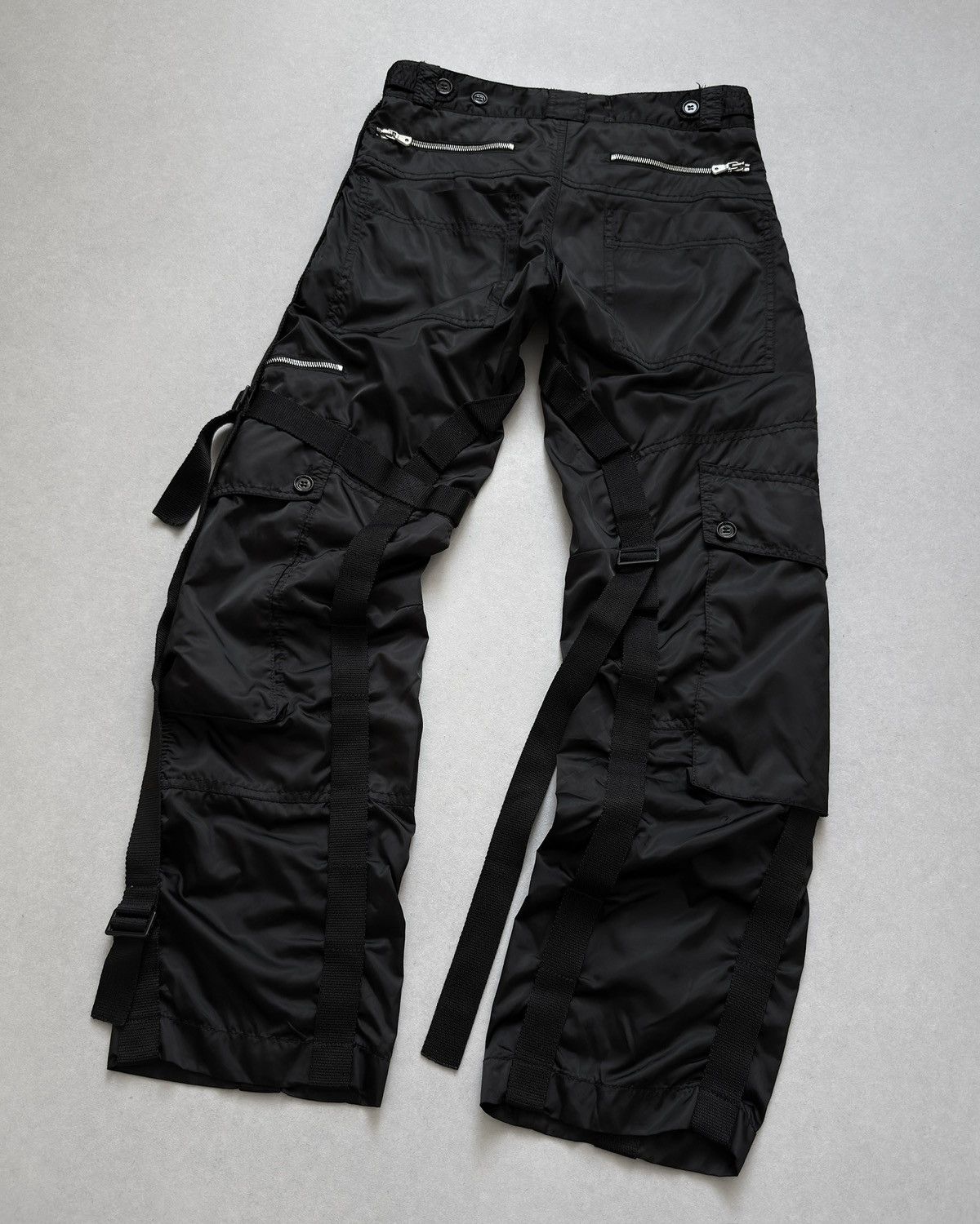 Dolce & Gabbana FW 2003 Dolce & Gabbana Parachute Bondage Pants Size US 30 / EU 46 - 11 Thumbnail