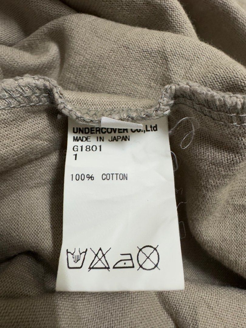 Undercover SS11 Undercover Wisconsin Cat 3 Quarter Long Sleeve Size US S / EU 44-46 / 1 - 7 Thumbnail