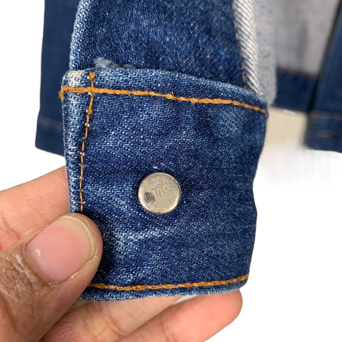 Levi's Vintage Levis Denim Trucker Jacket Size US M / EU 48-50 / 2 - 15 Thumbnail