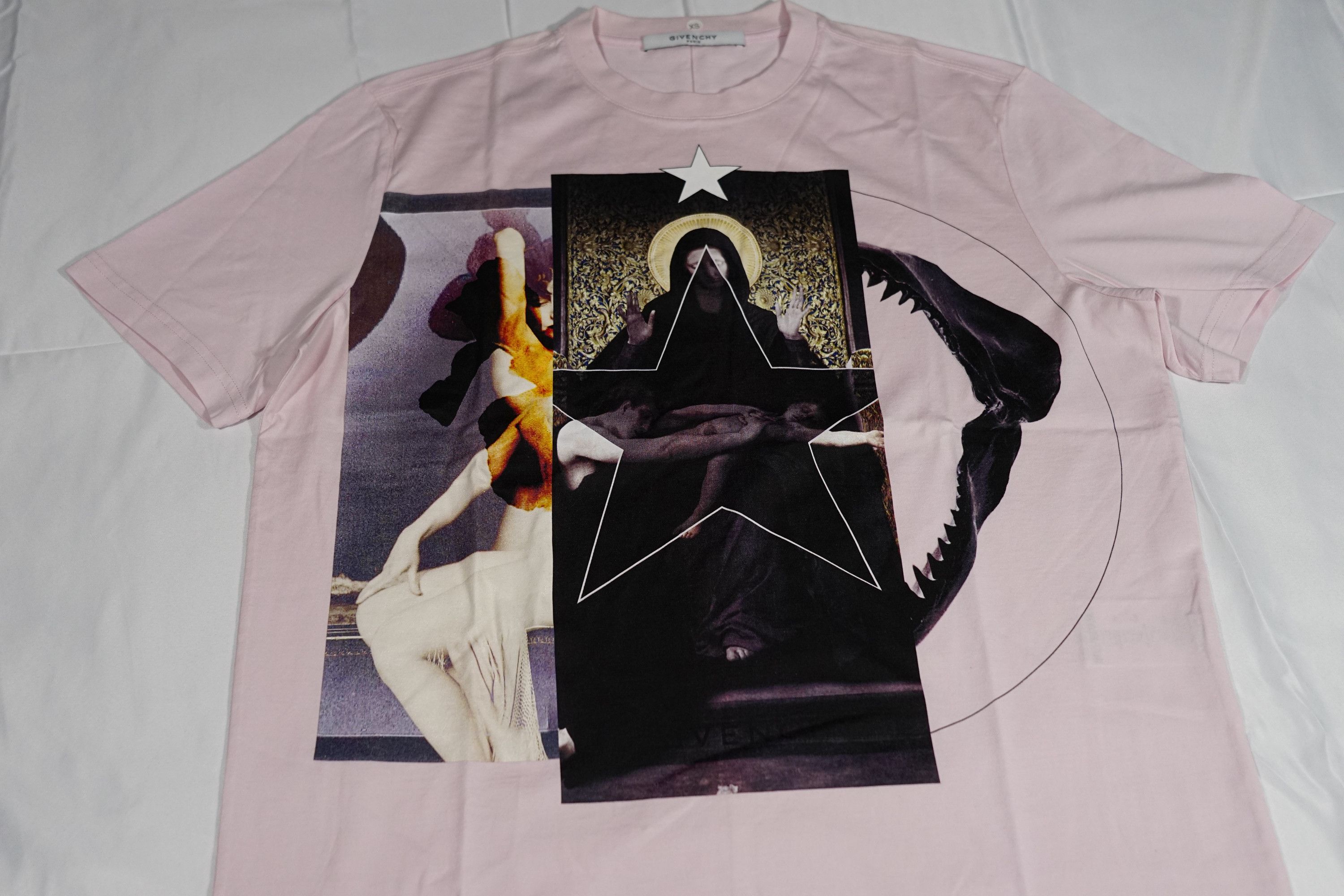 Givenchy ARCHIVE Givenchy TISCI Madonna Shark Star Pastel PinkSS19 Size US XS / EU 42 / 0 - 9 Thumbnail