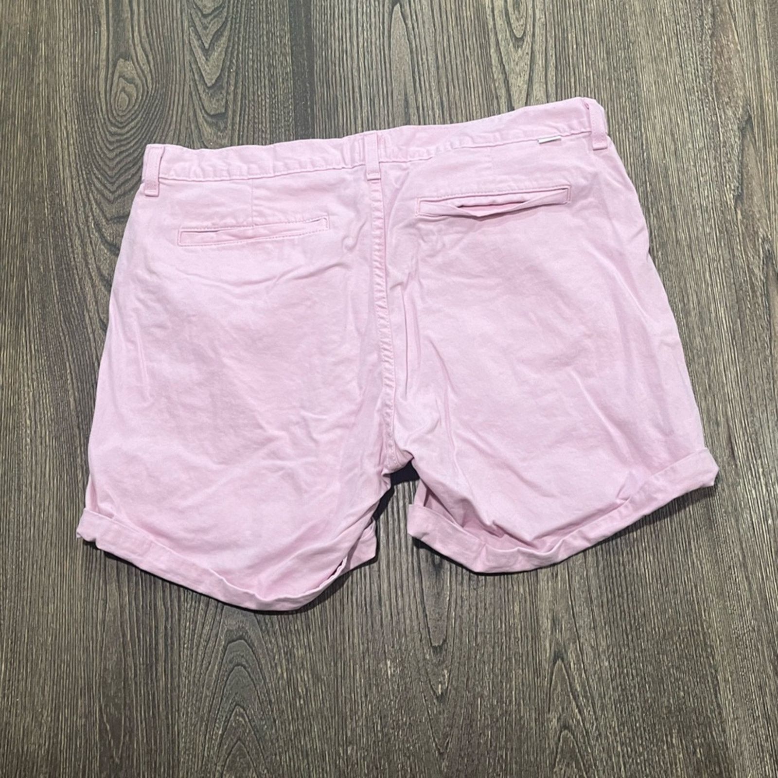 Levi's Levi's Classic Chino Shorts Cuff Hem Mid Rise Cotton Sz 33 Size 33" - 8 Thumbnail