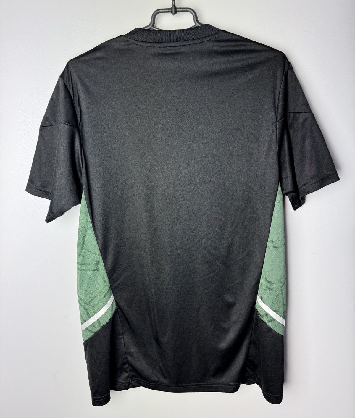 Vintage Celtic 2022 2023 Training Football Soccer Jersey Adidas Size US L / EU 52-54 / 3 - 2 Thumbnail