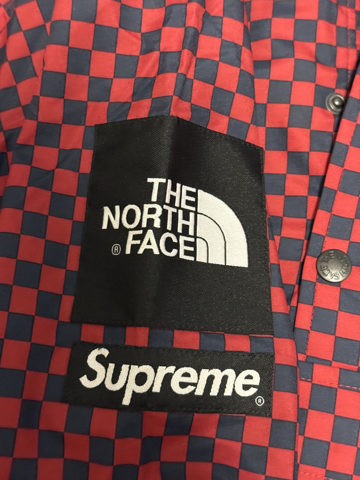 Supreme × The North Face Supreme tnf the north face red checkered pullover Jacket Size US L / EU 52-54 / 3 - 3 Thumbnail