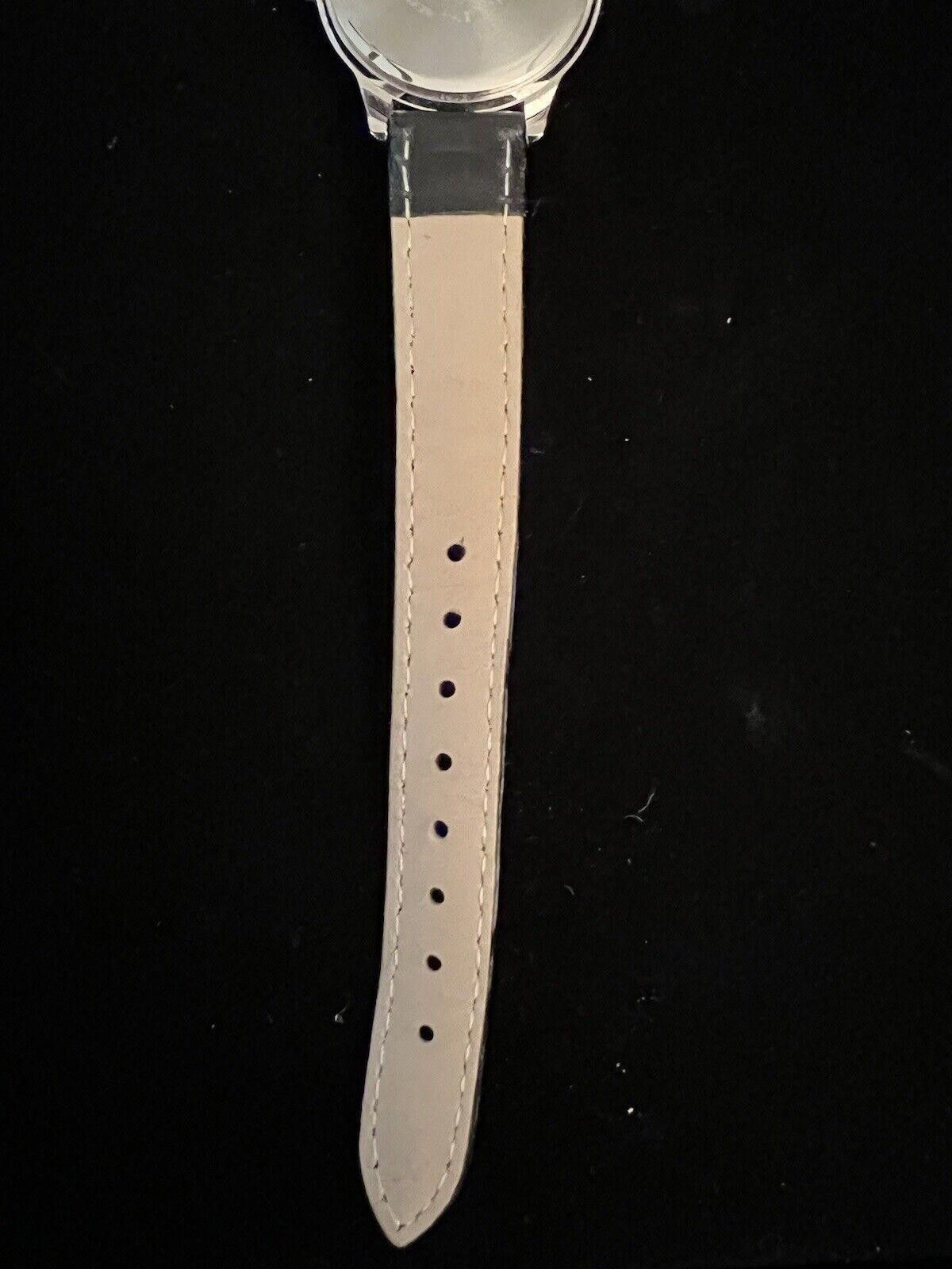 Designer Q & Q Watch Unisex New Battery Hardly Worn Size ONE SIZE - 5 Thumbnail