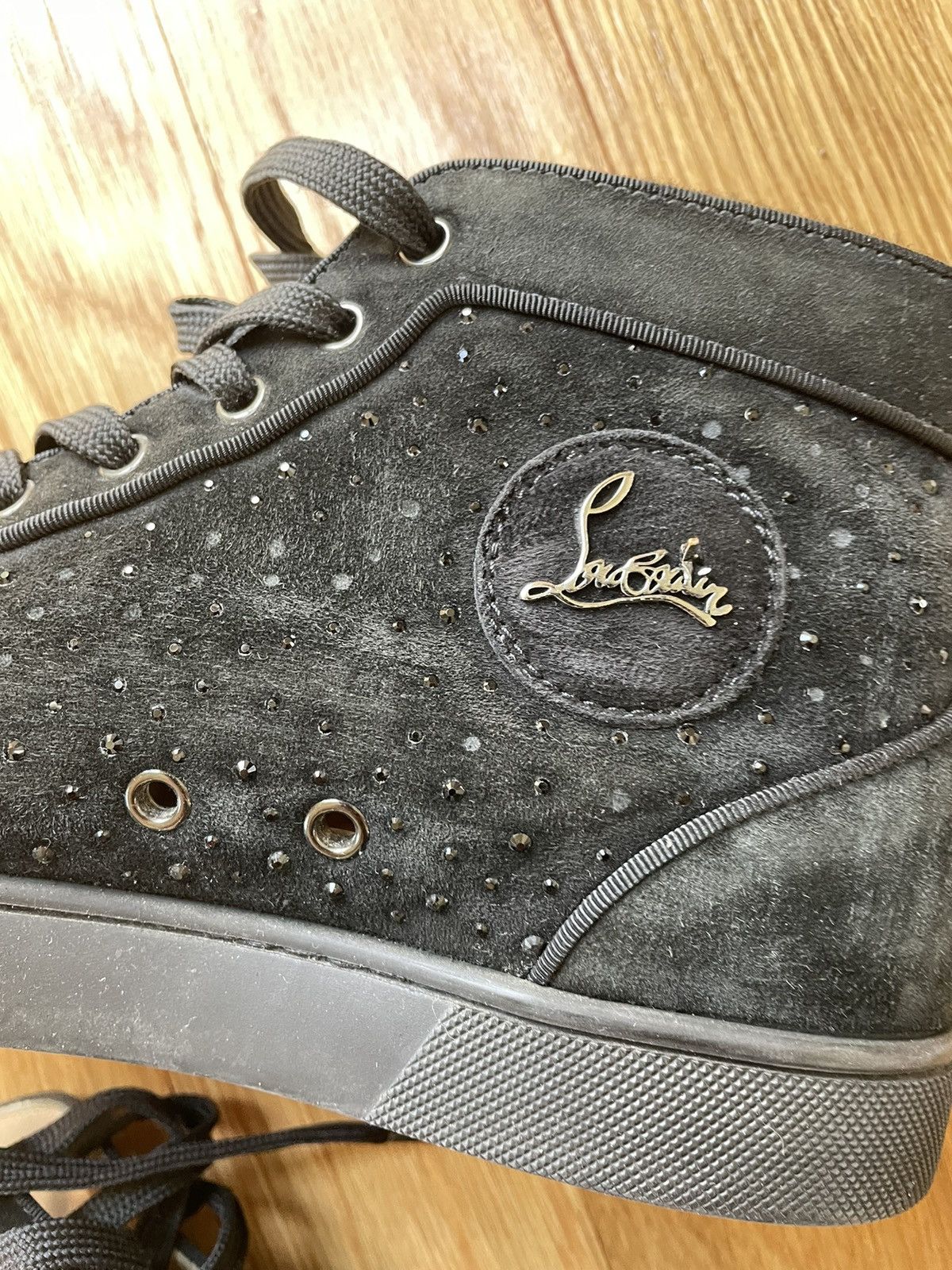Christian Louboutin Christian Louboutin Sneakers Red Bottom Swarovski Crystal 9 Size US 9 / EU 42 - 5 Thumbnail
