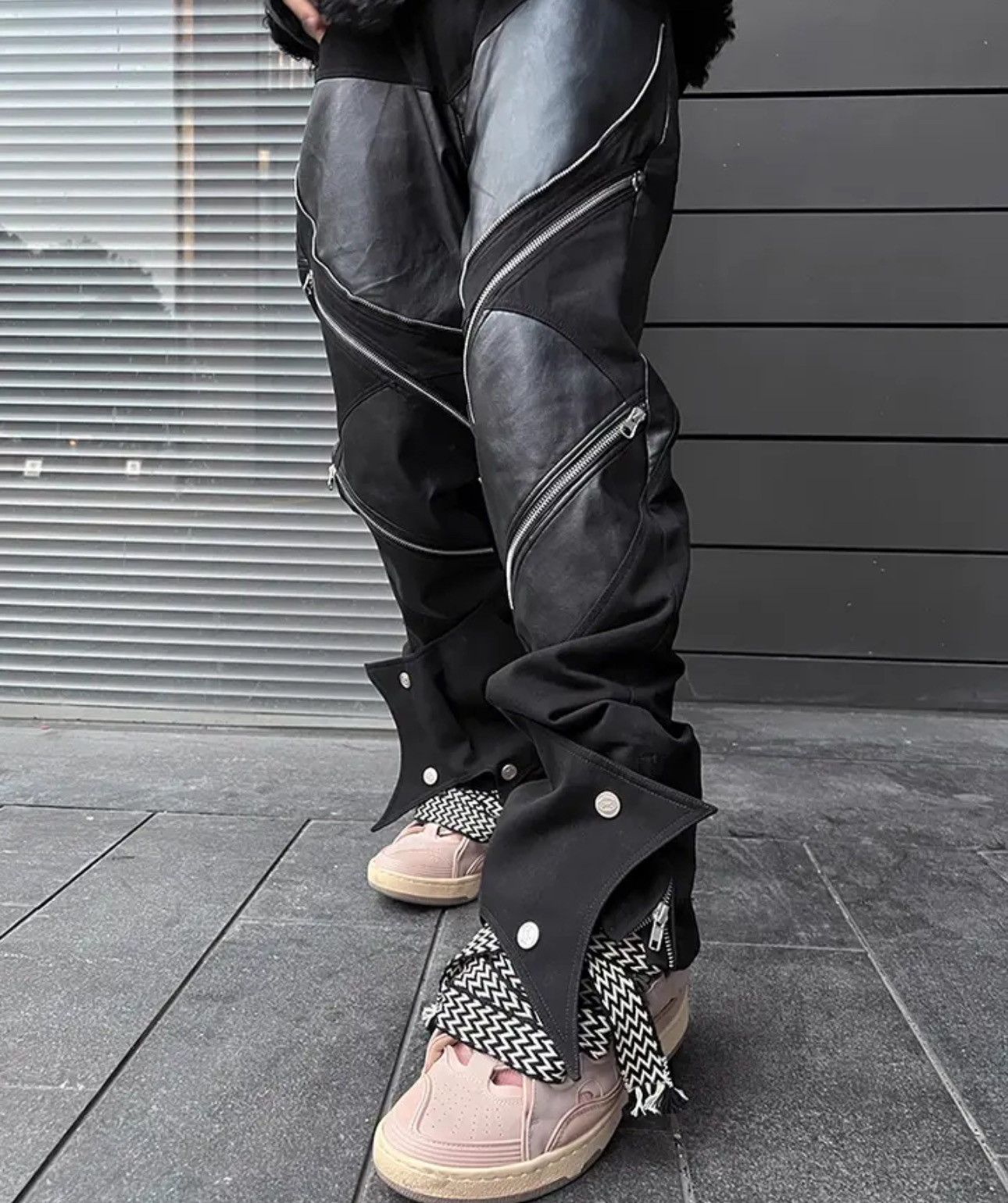 Leather Long Black Patchwork Pu Leather Pants Size US 34 / EU 50 - 3 Thumbnail